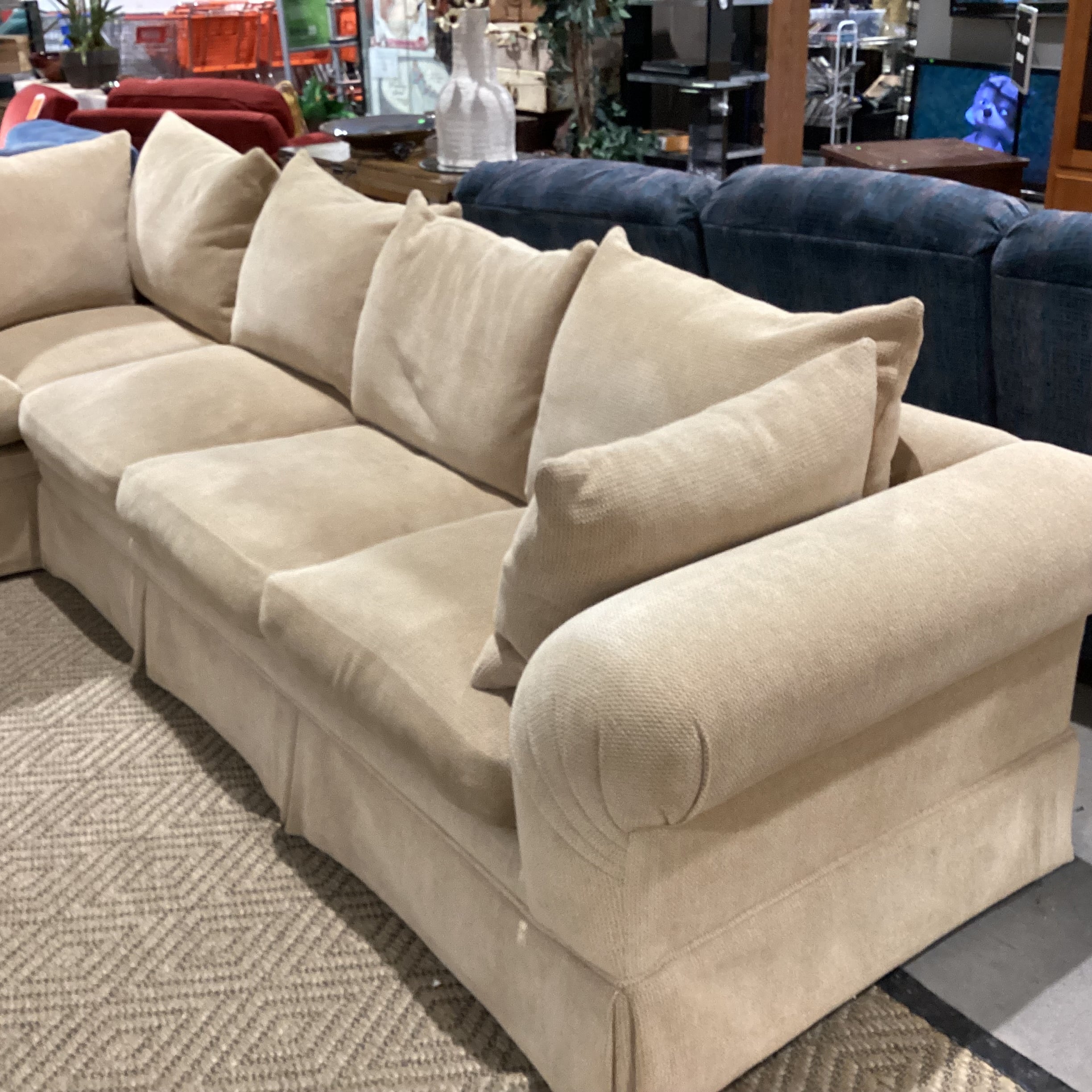 Kreiss Collection Wheat Chenille Woven Roll Arm Down Mix 2 Piece Sectional 108"x 131"x 39"x 29"