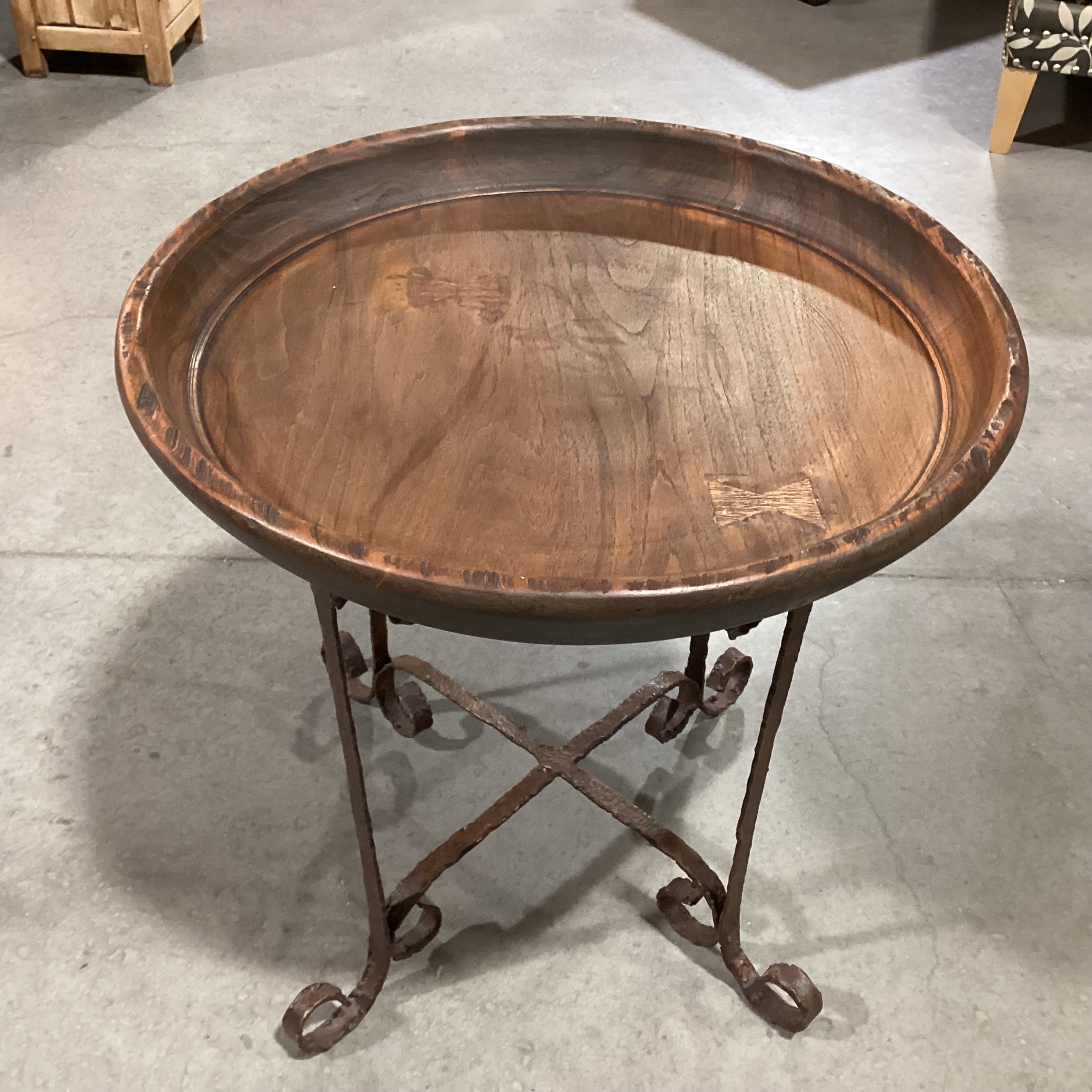 Rustic Round Tray with Bowtie & Iron Accent Table 25" Diameter x 25"