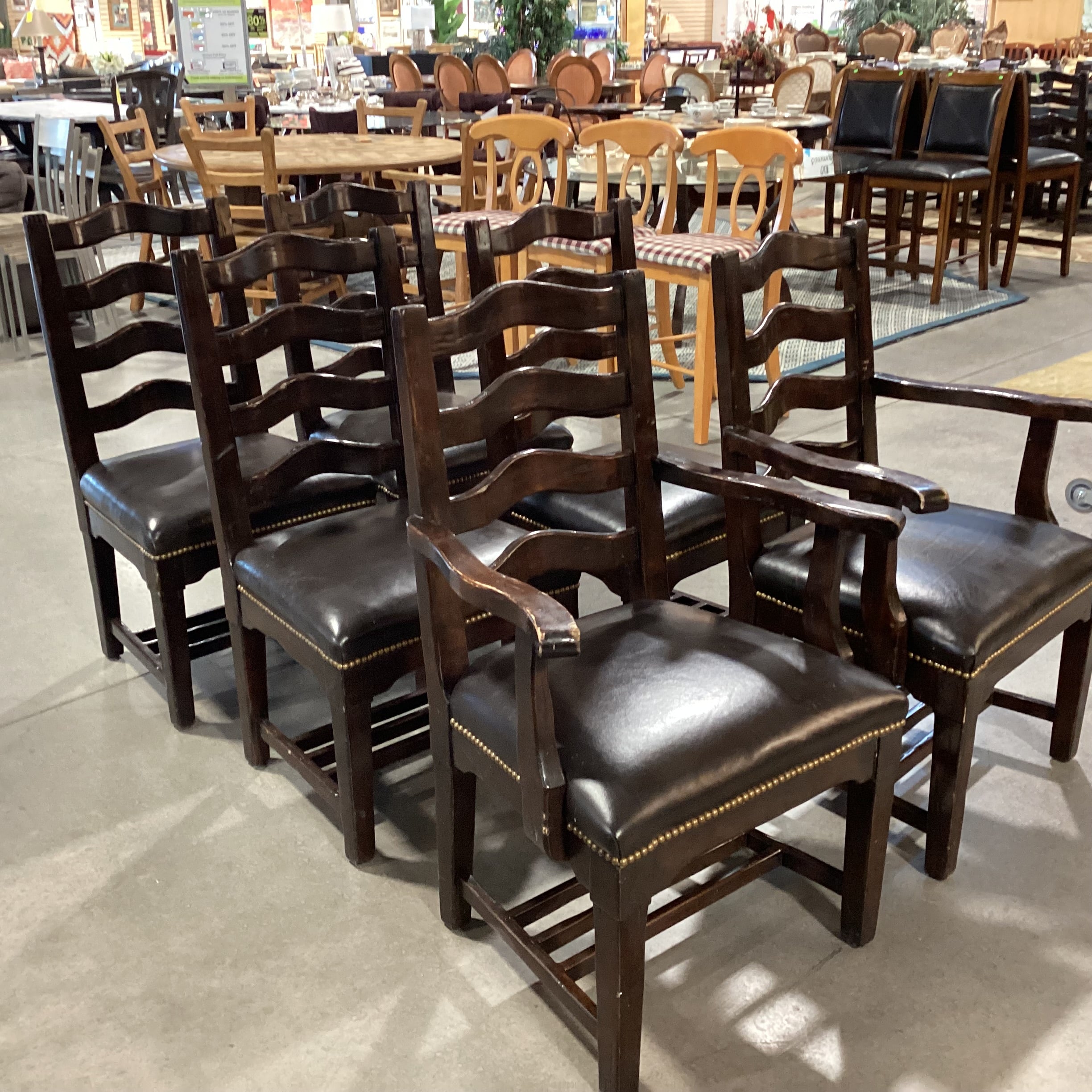 SET of 6 Dark Finish Carved Ladder Back & Leather Nailhead Dining Chairs 26"x 20"x 39"