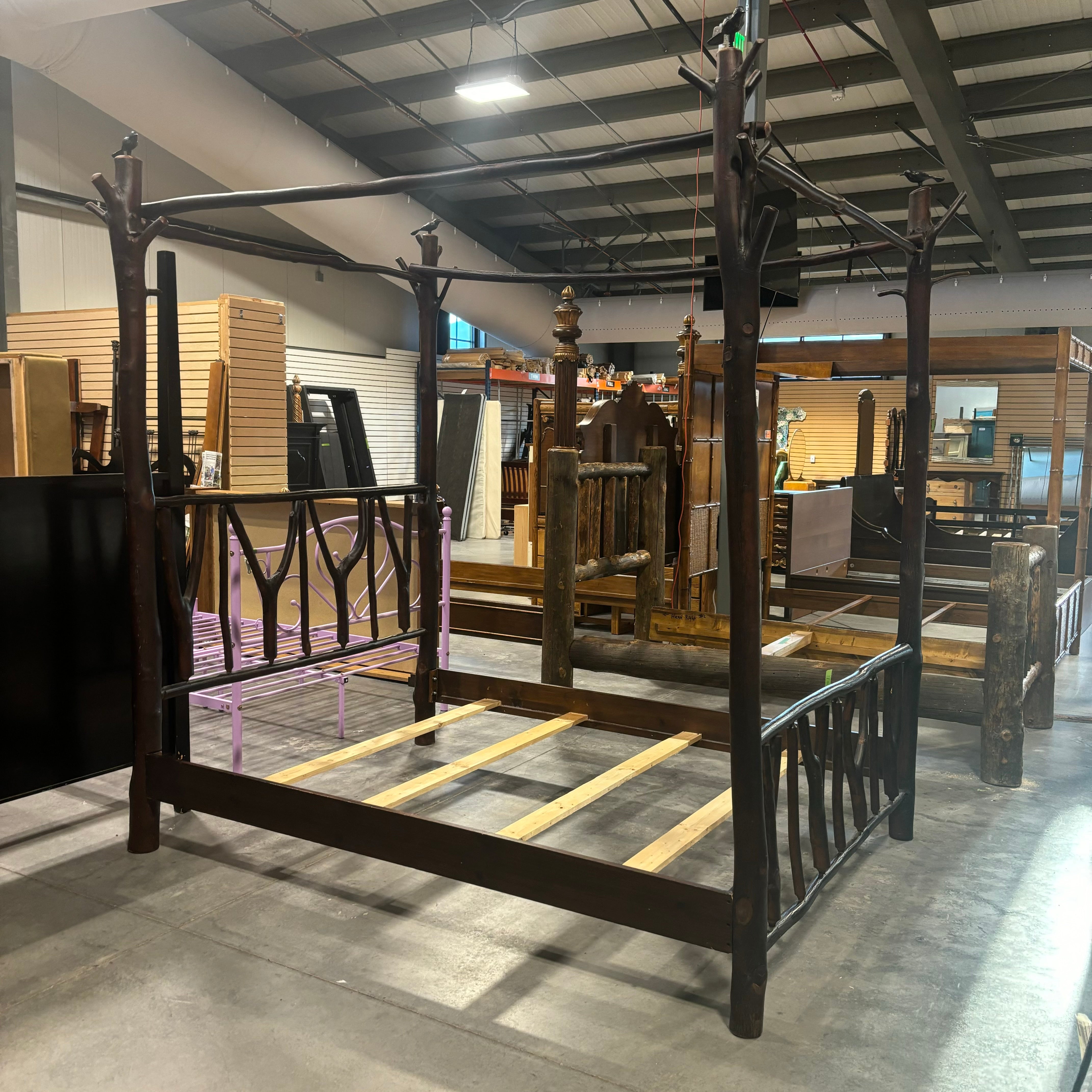 QUEEN Ornate Carved Dark Finish Branch Style with Bird Accent Canopy Bed 73"x 96"x 94"