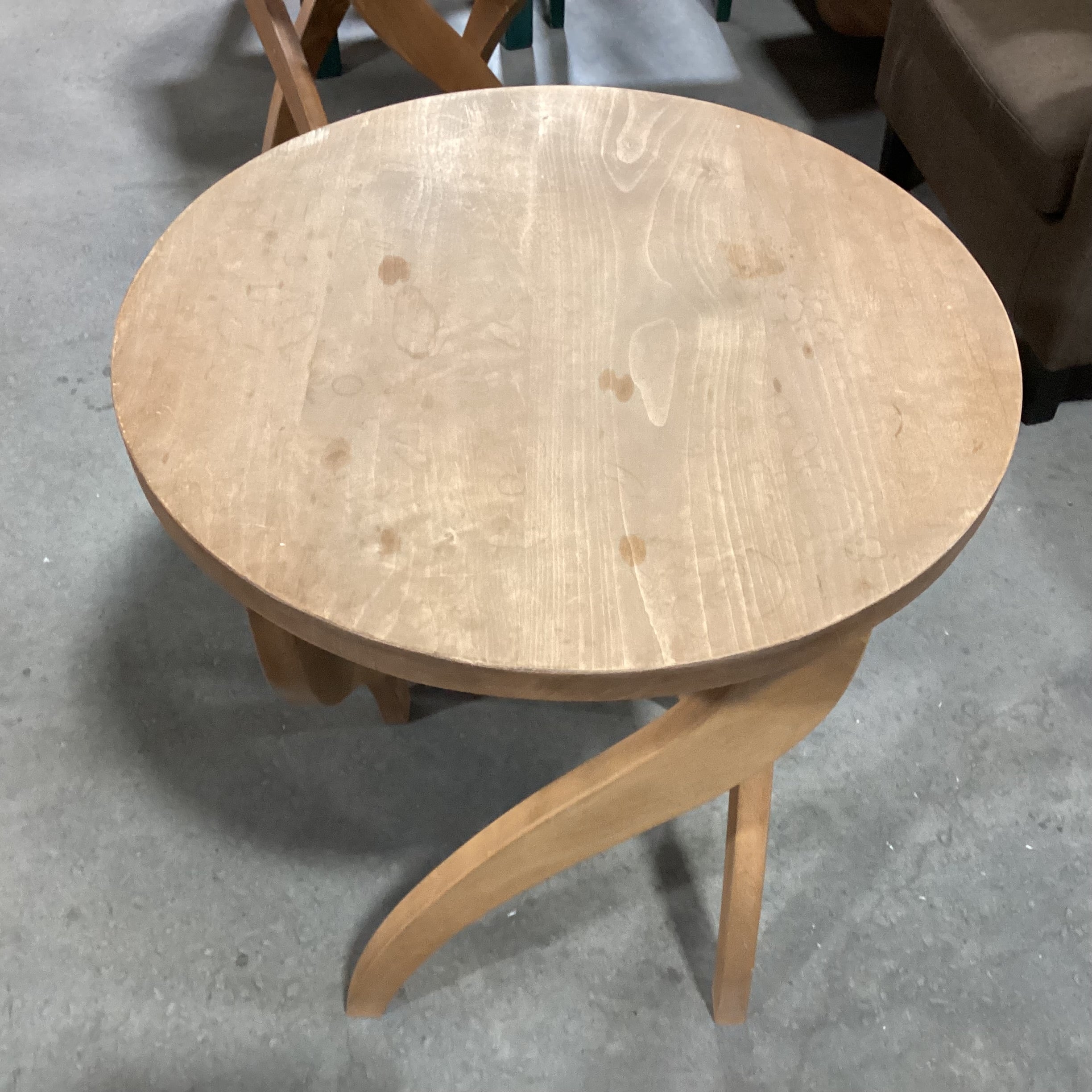 Jaume Torras Style Natural Wood Round & Sculpted Carved Legs End Table 24" Diameter x 29"