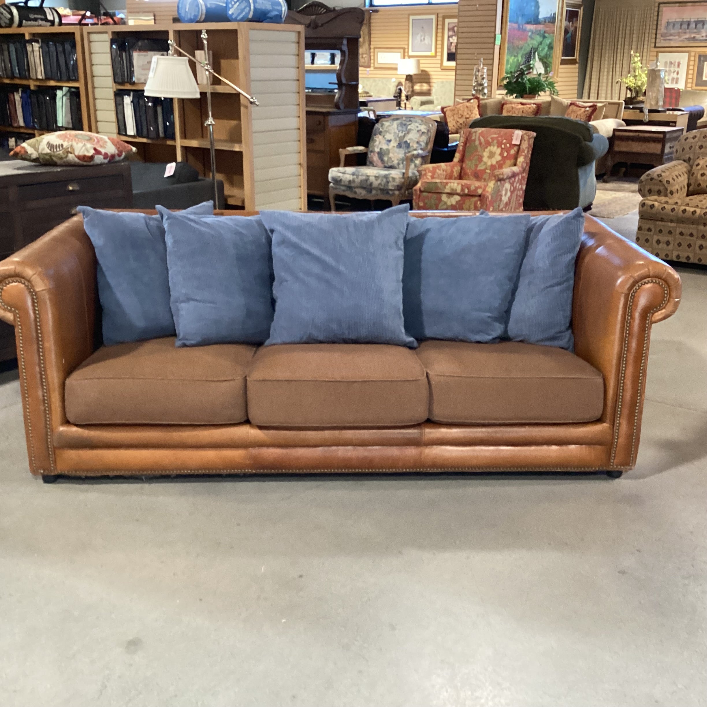 Bassett John Elway Home Collection Leather Roll Arm Nailhead & Upholstery Seat & Back Pillows Sofa 87"x 42"x 30"