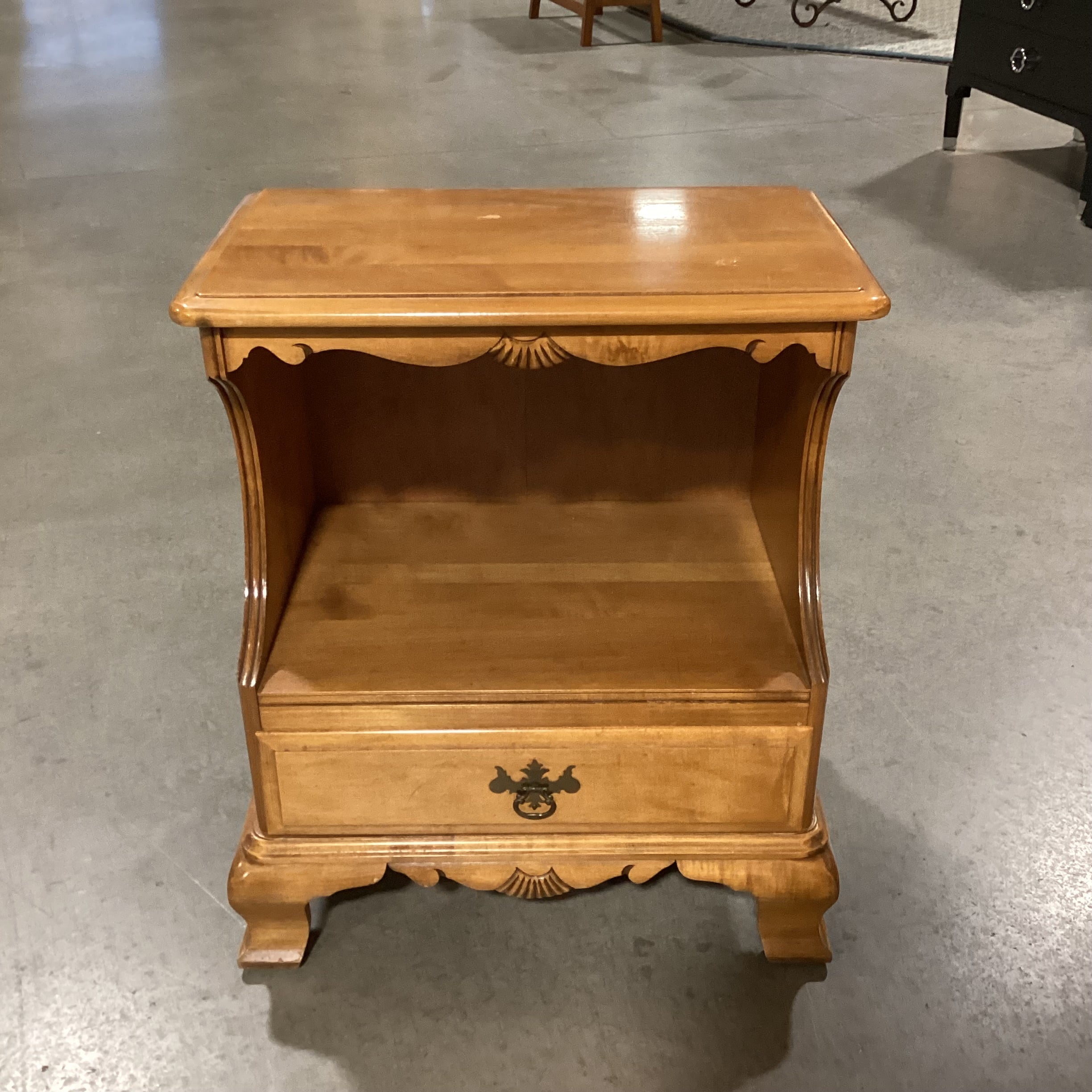 Vintage Kling Solid Hard Maple 1 Drawer with Cubby End Table 21.5"x 14"x 25"