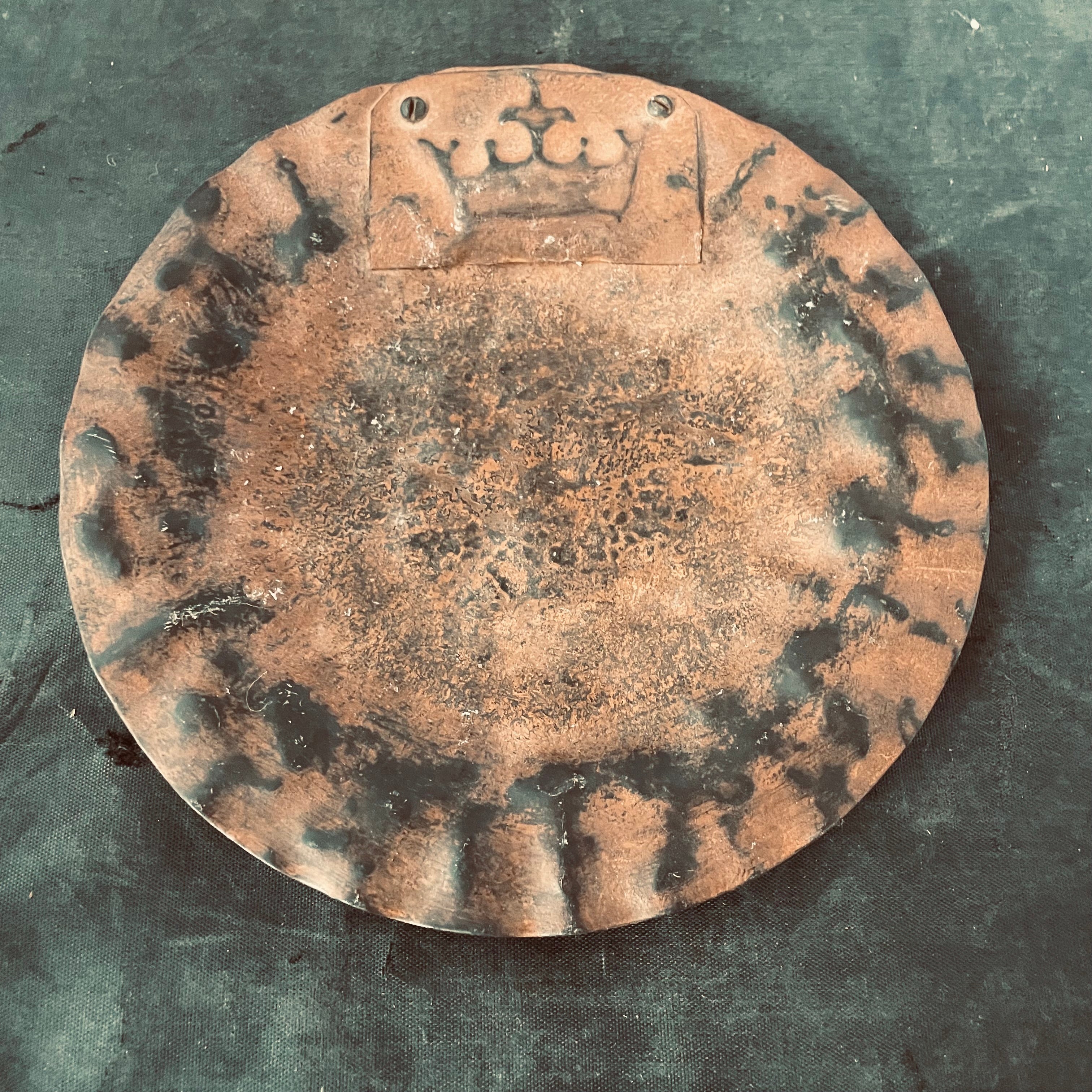 Jan Barboglio Hammered Metal Crown Plate, 7"