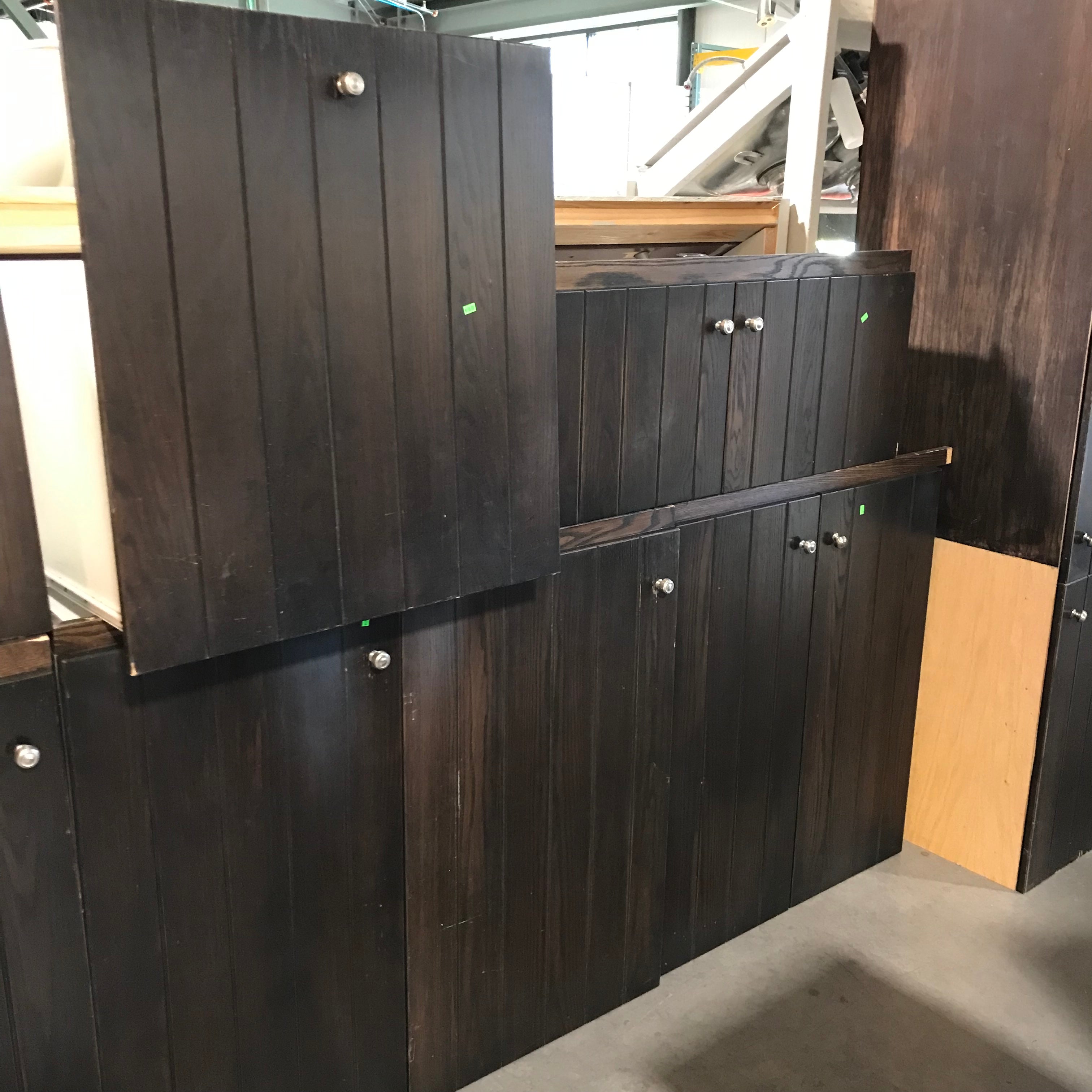8 pc Dark Stained Oak, 6 Uppers, 1 Pantry, 1 Trash Drawer, Cabinet Set