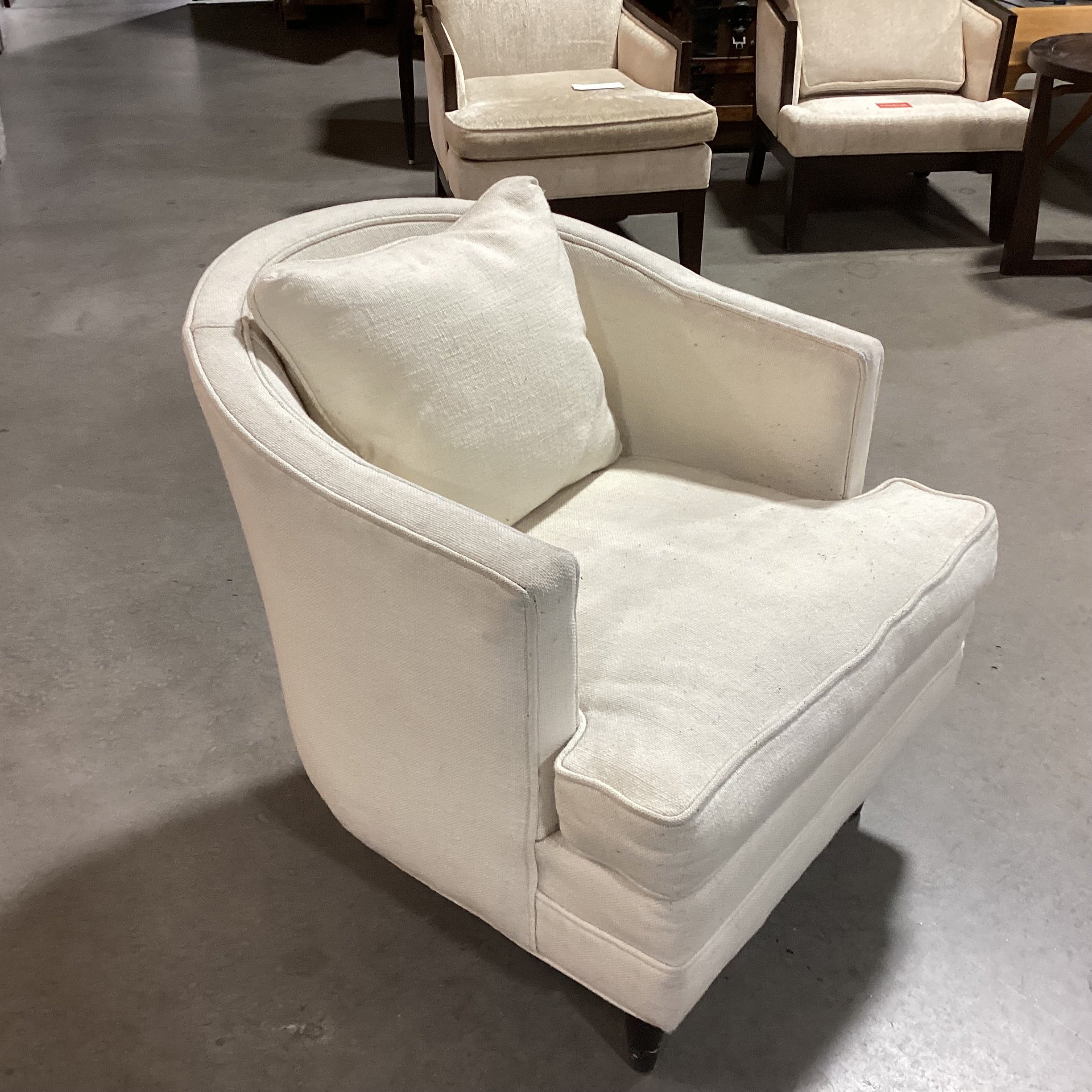 Cream Woven Barrel Style Chair 26"x 31"x 29"