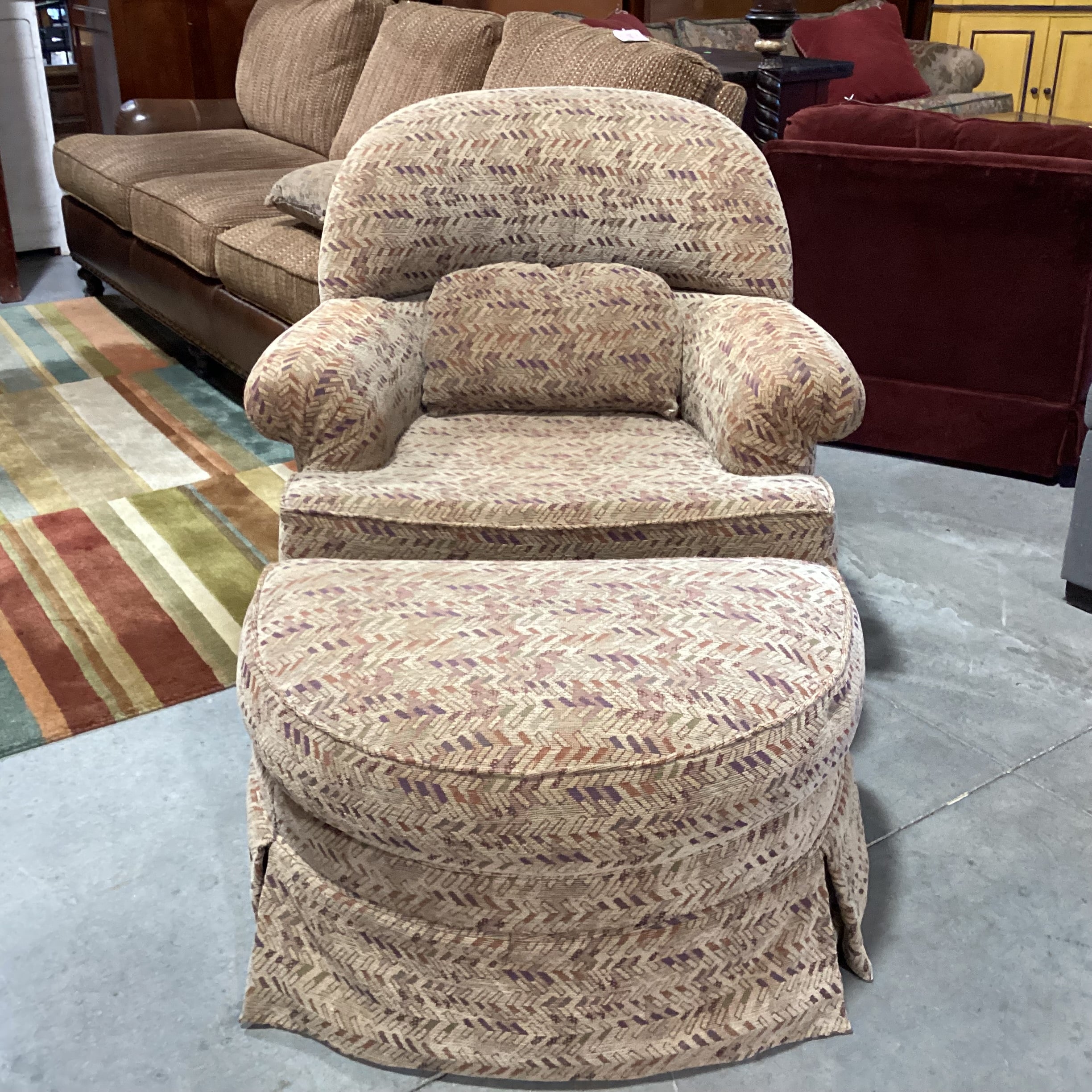 Tan Purple Olive Multi Design With Ottoman Swivel Chair 37"x 37"x 35"