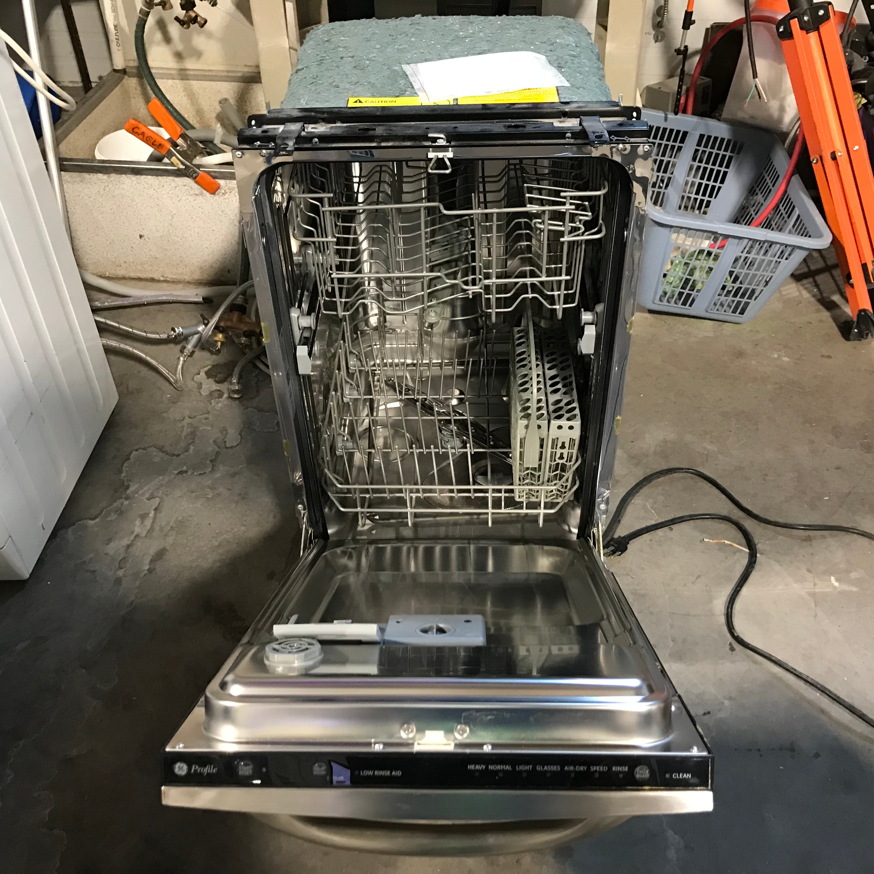 GE Profile Stainless Steel Dishwasher 17.5"x 22"x 34"