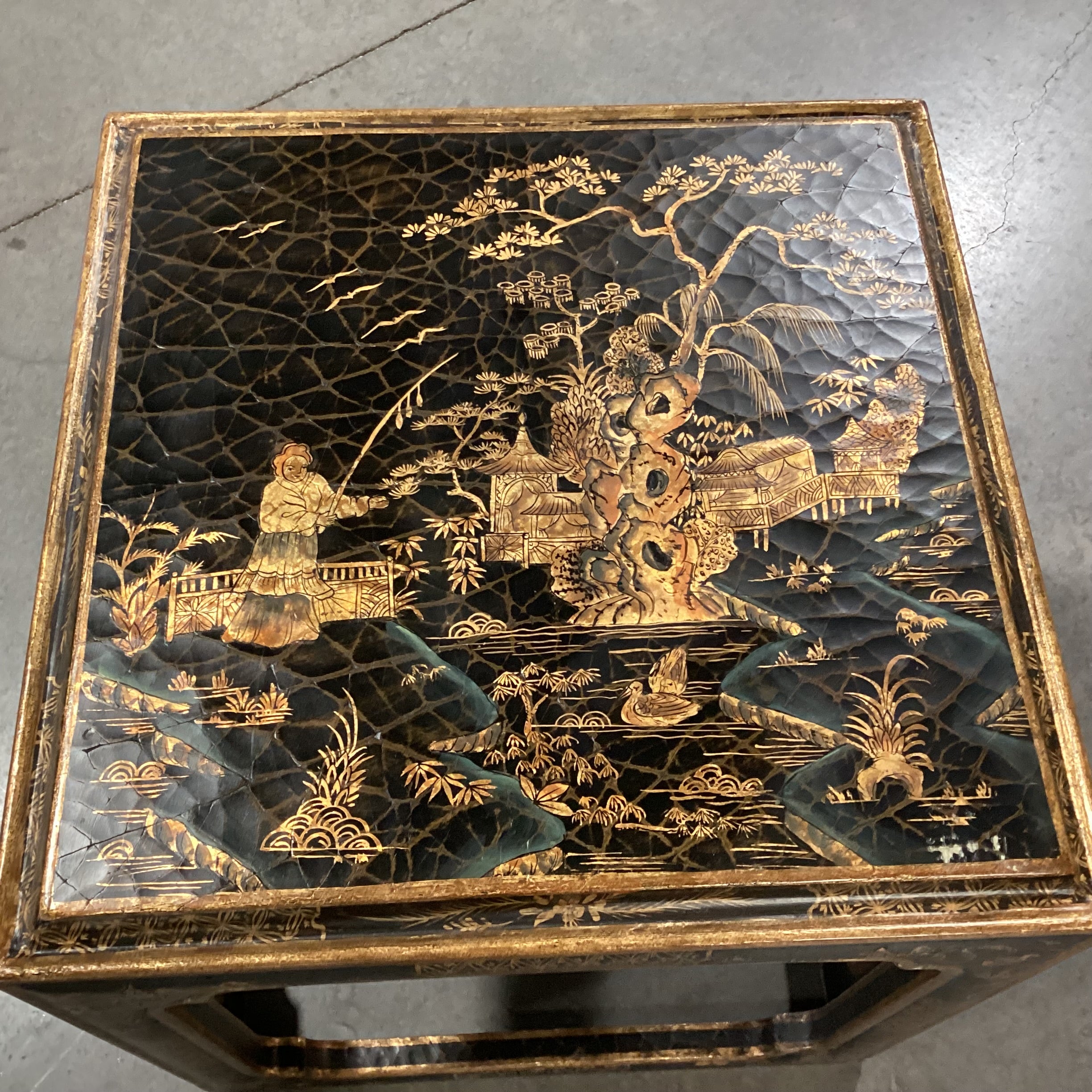 Vintage Chinoiserie Black Lacquer & Gold Hand Painted End Table 18.5"x 18.5"x 19"