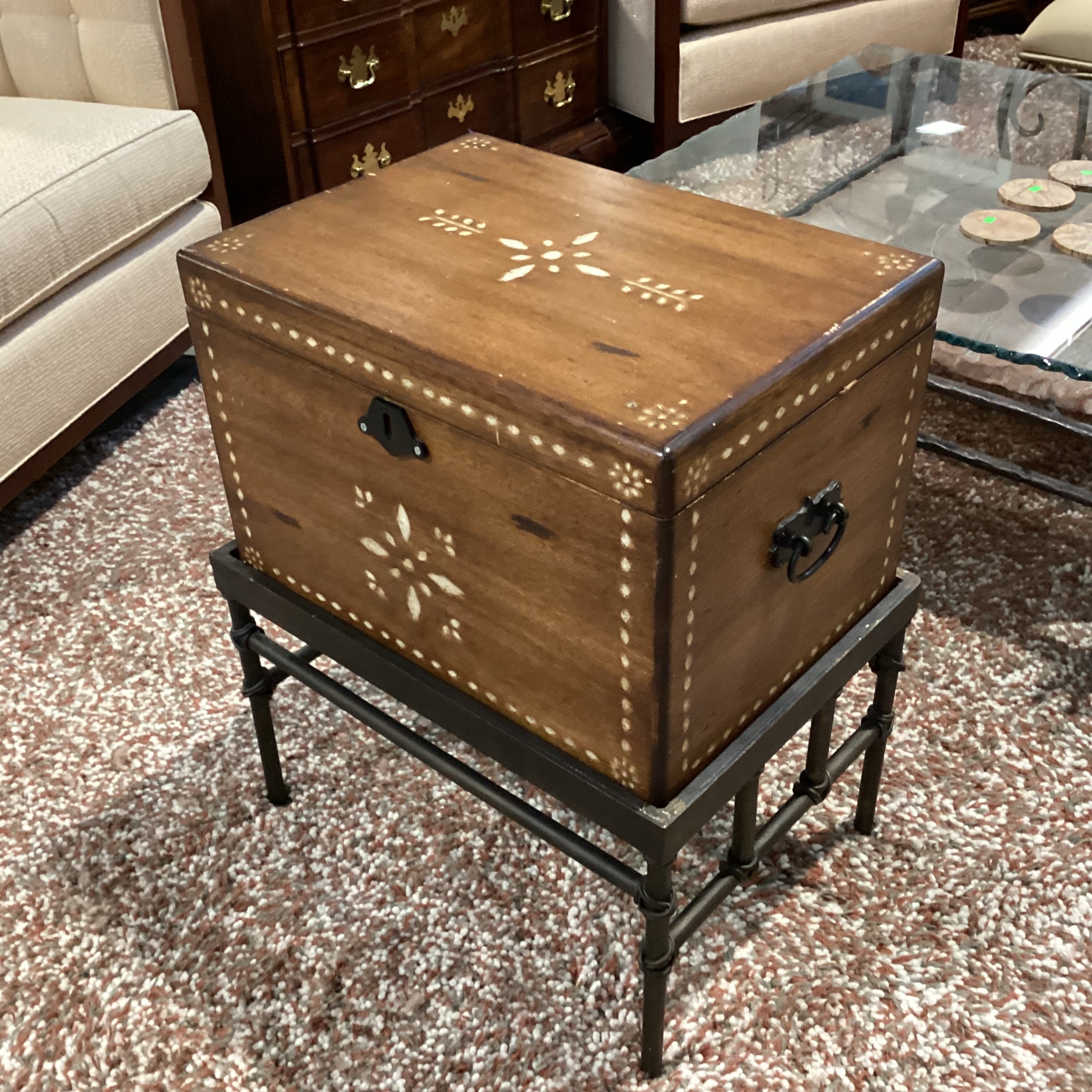 Carved Wood with Shell Like Embellish Compartment & Tray Storage with Iron Stand Trunk 22.5"x 16"x 27.5"