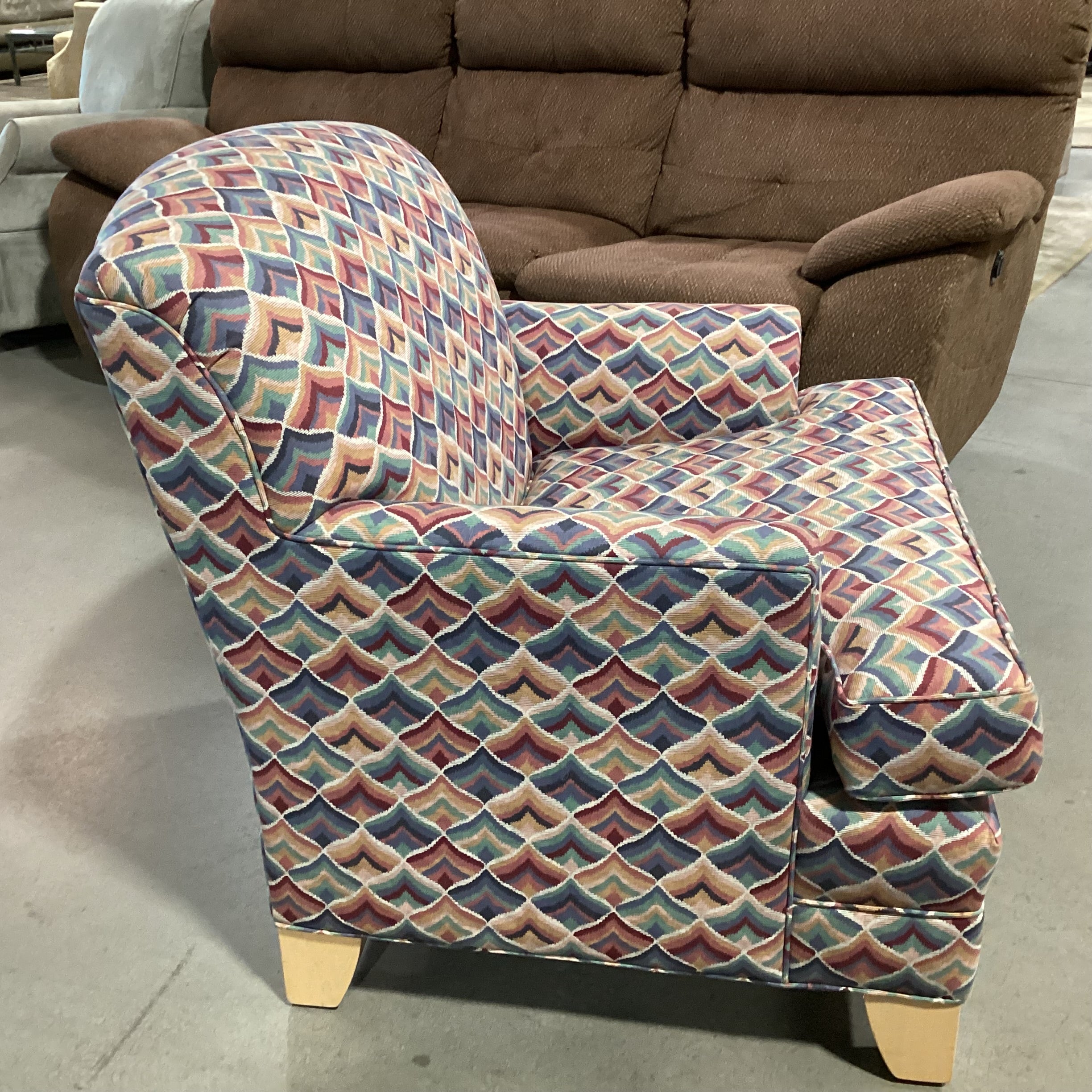 Ethan Allen Blue Red Pink Green Fan Design Chair 34"x 32"x 35"
