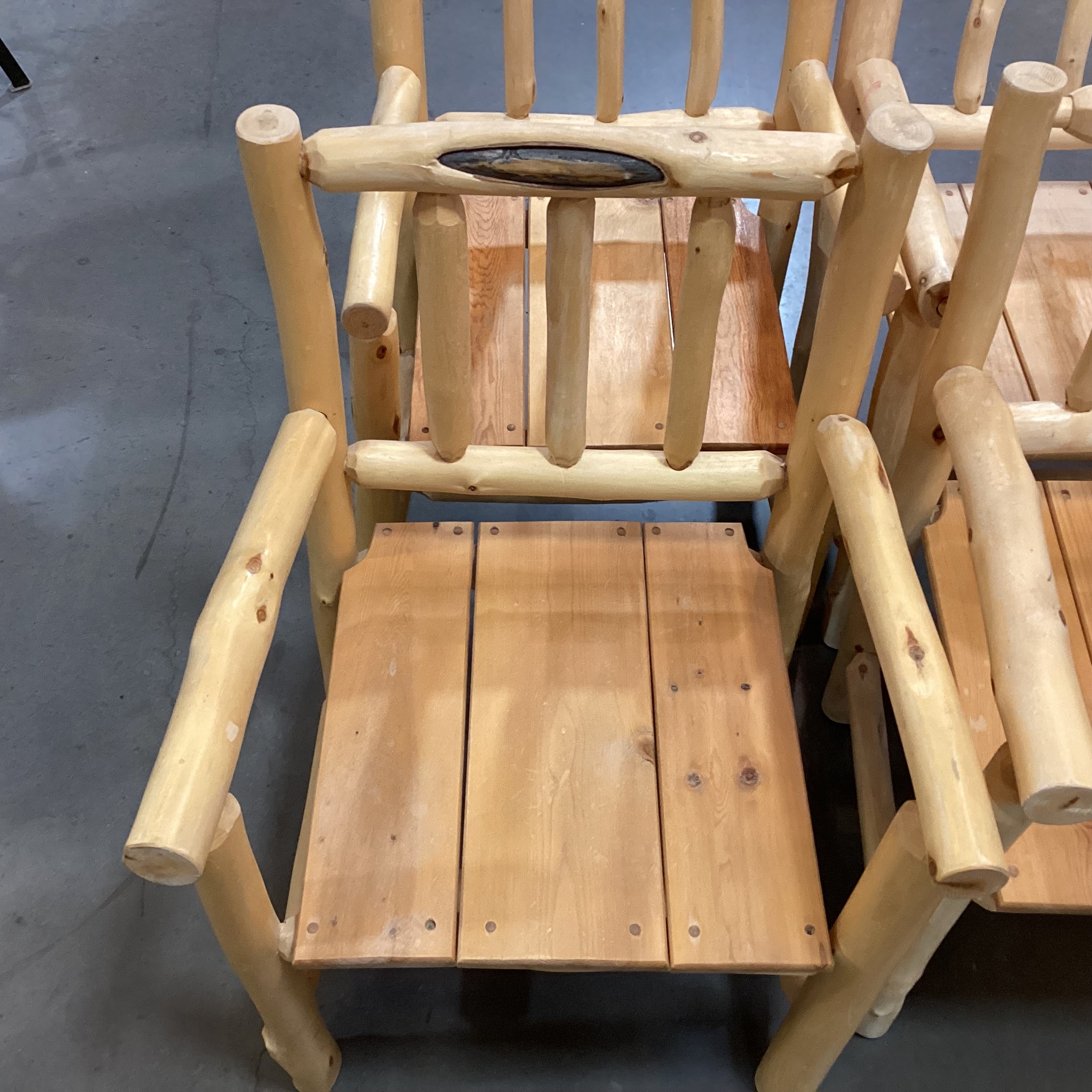 SET of 4 Natural Peeled Log with Plank Seat Armed Dining Chairs 23"x 22"x 36"