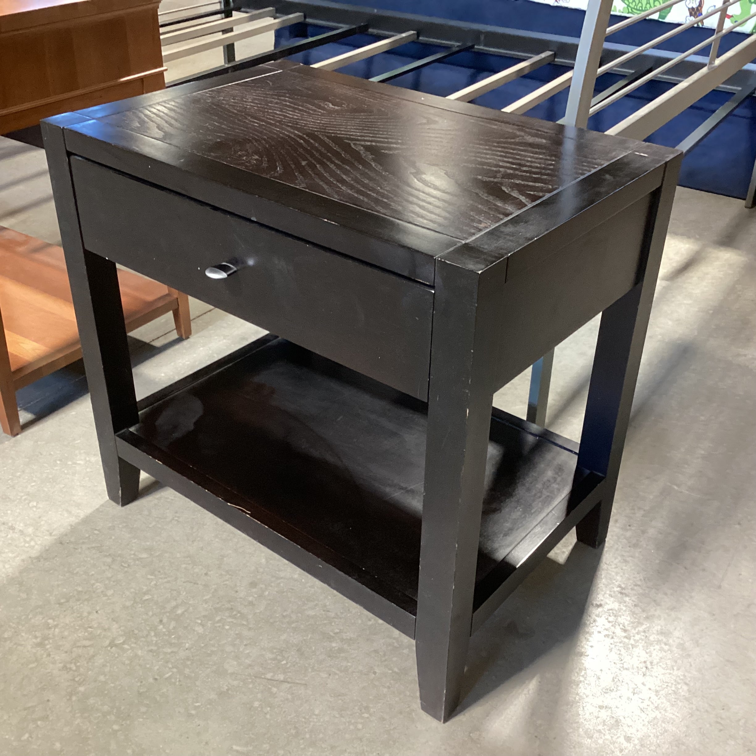 Baronet Dark Finish Wood 1 Drawer with Bottom Shelf Nightstand 28"x 18.5"x 26"