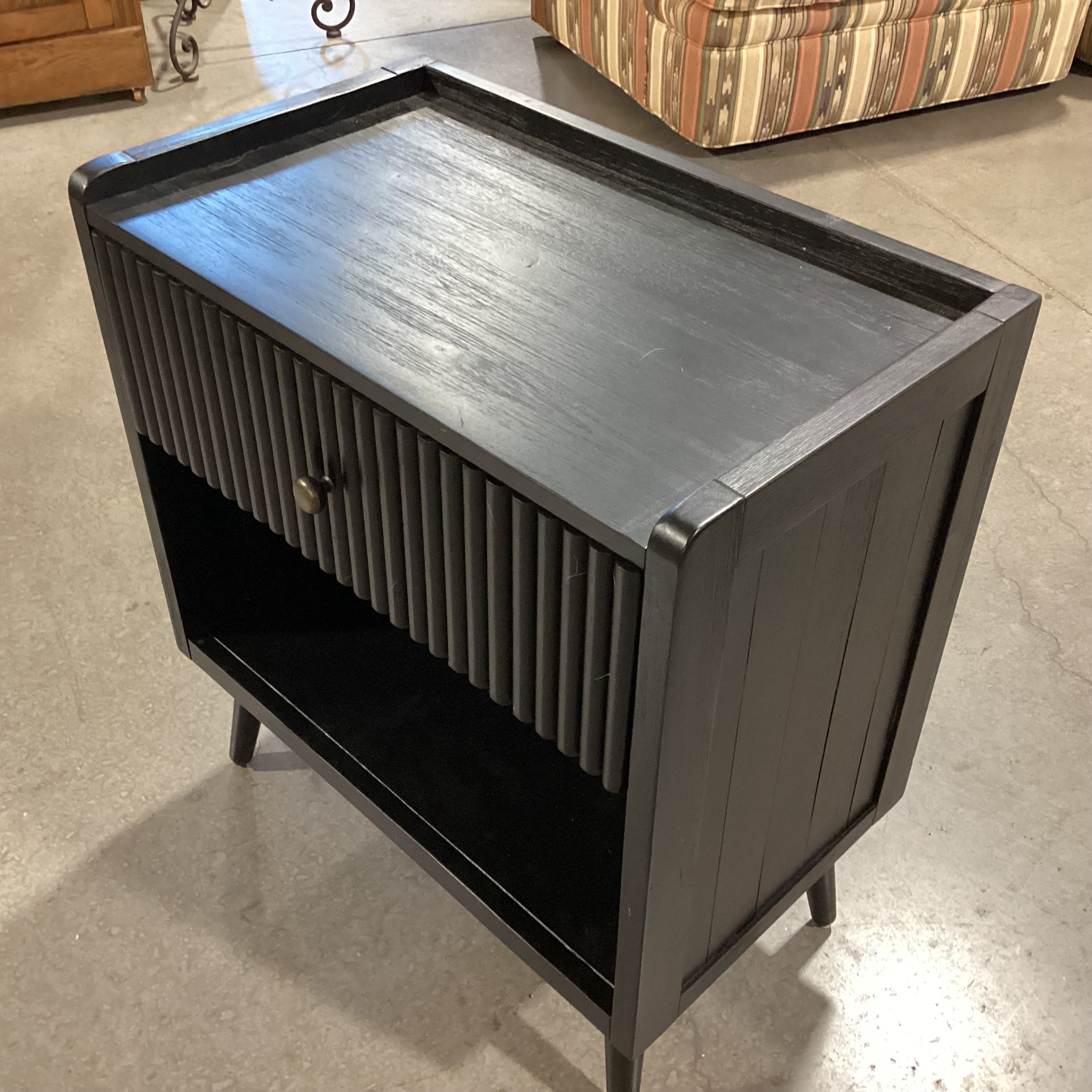 Mid Century Style Black Wood with Ribbed Detail Drawer End Table 24"x 14"x 26,5"