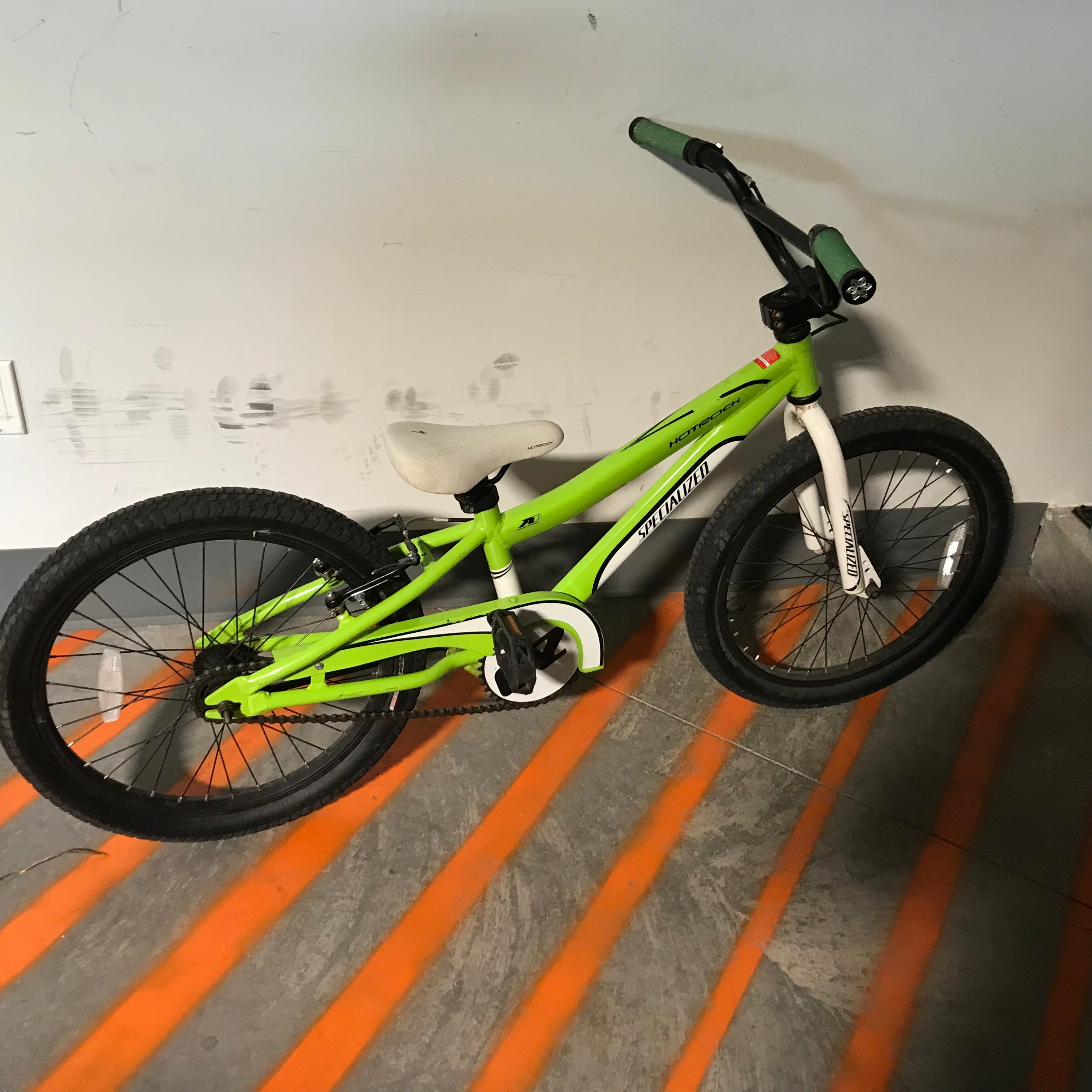 Specialized Hotrock Green Single Speed Youth Bike