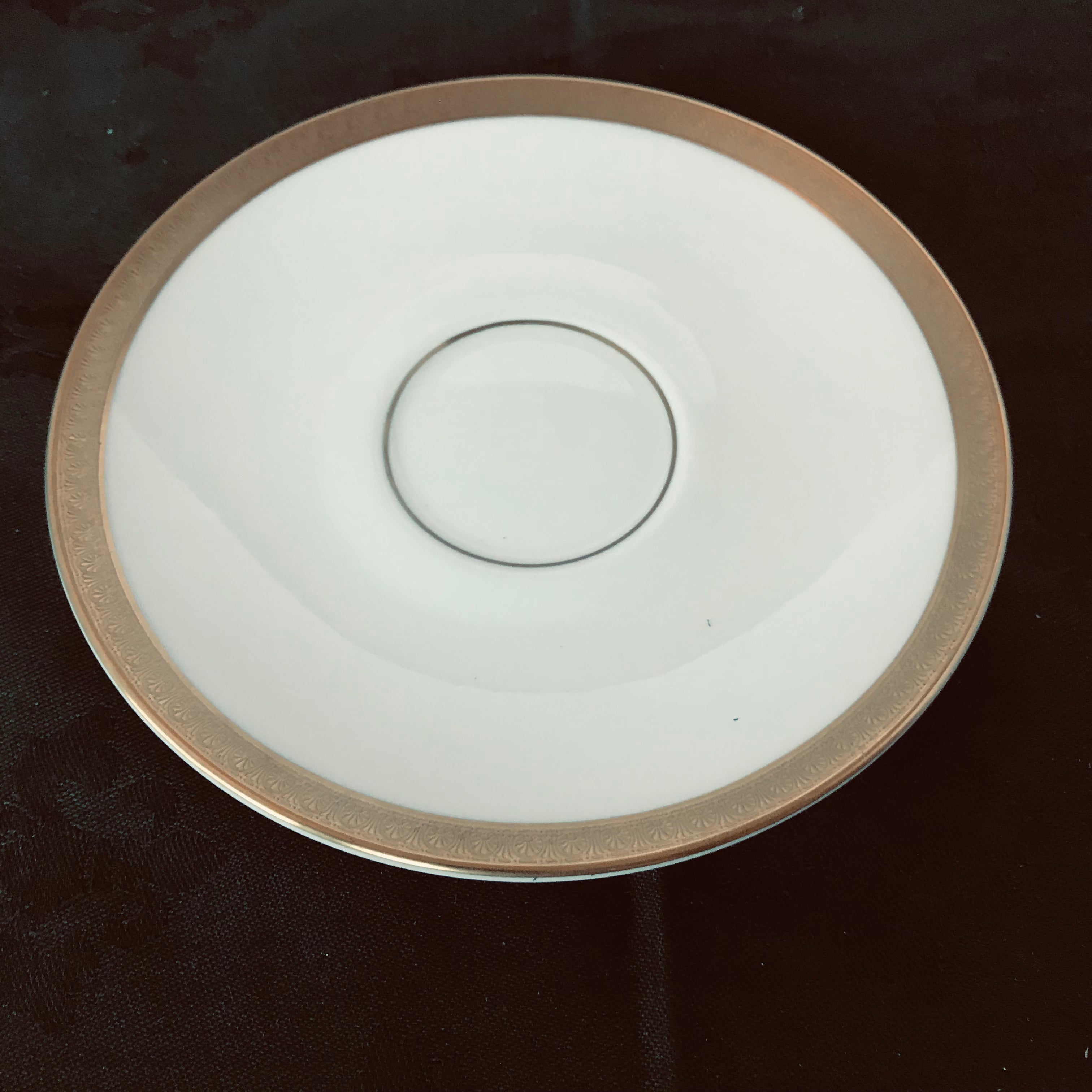 Set of 14 Vintage Royal Doulton "Royal Gold" #4980 Saucers