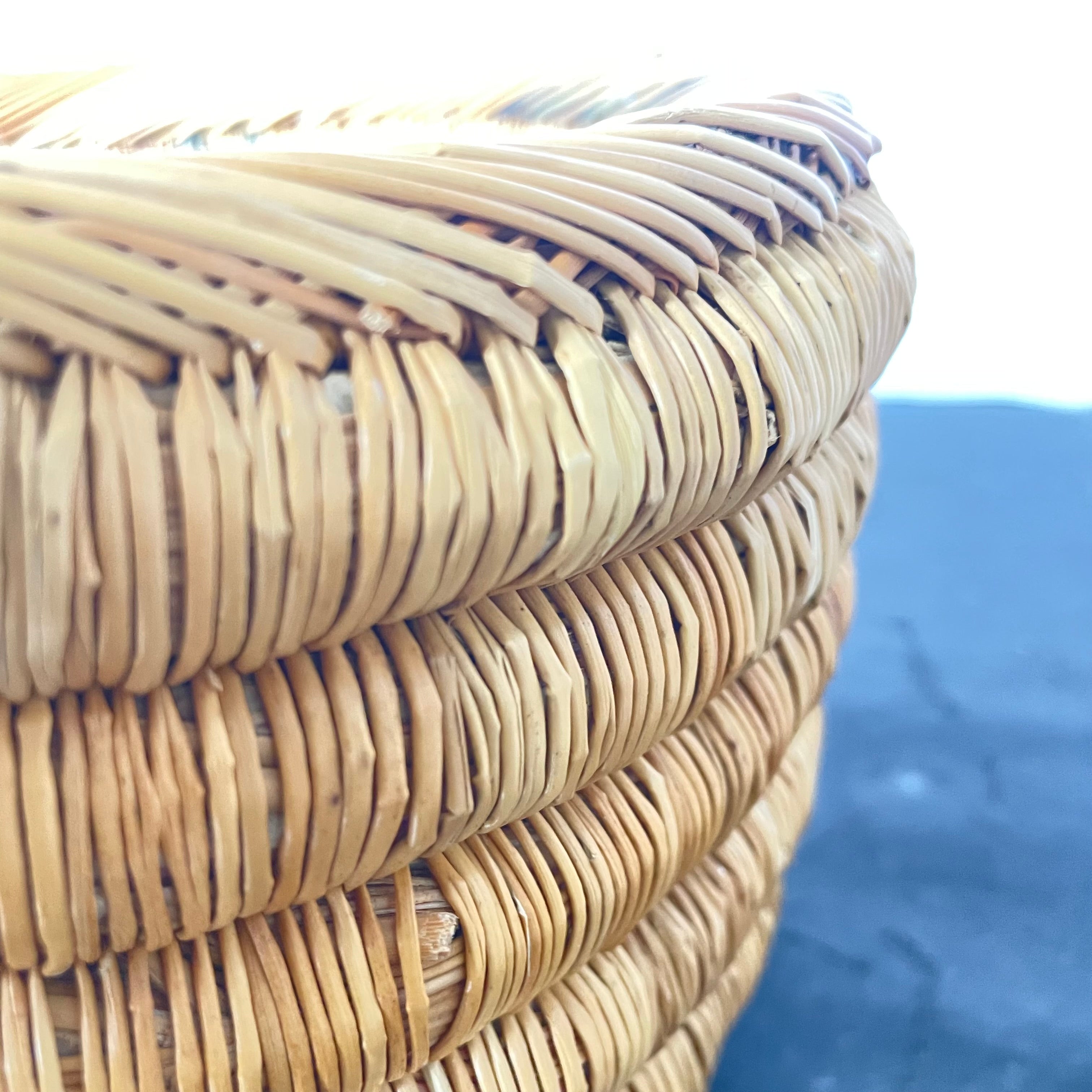 Antique 1930's Handcrafted Hopi Second Mesa Basket w/Repeat Design, 8"x 6"""
