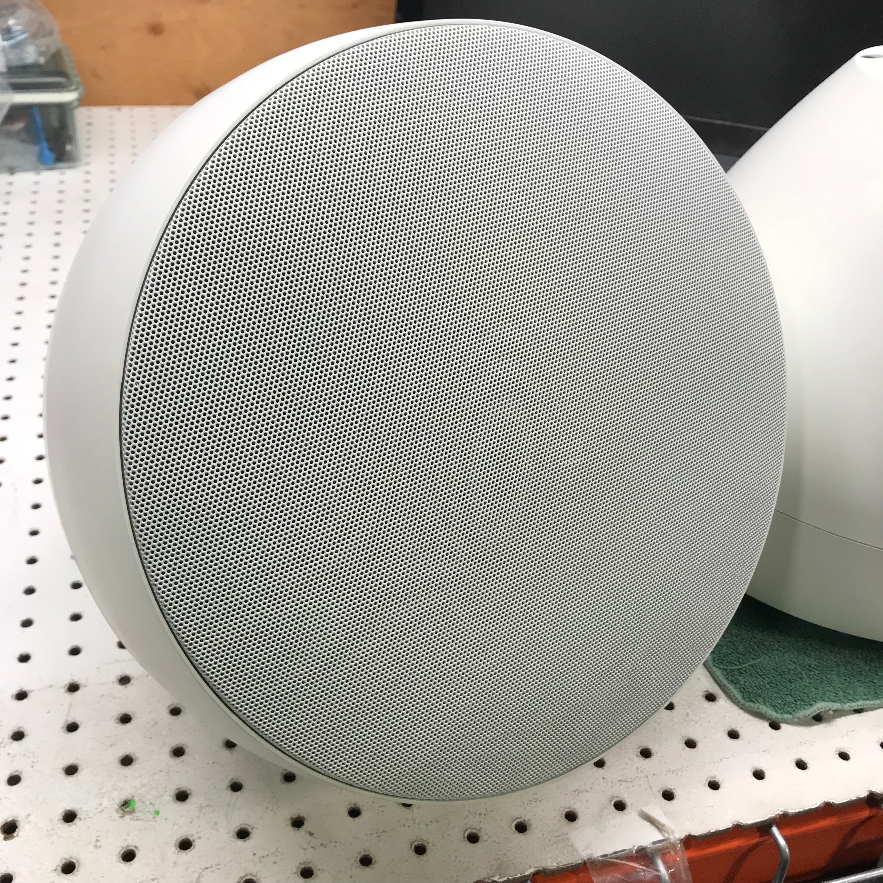 TruAudio beatdrop BD-8WT Hanging Speaker
