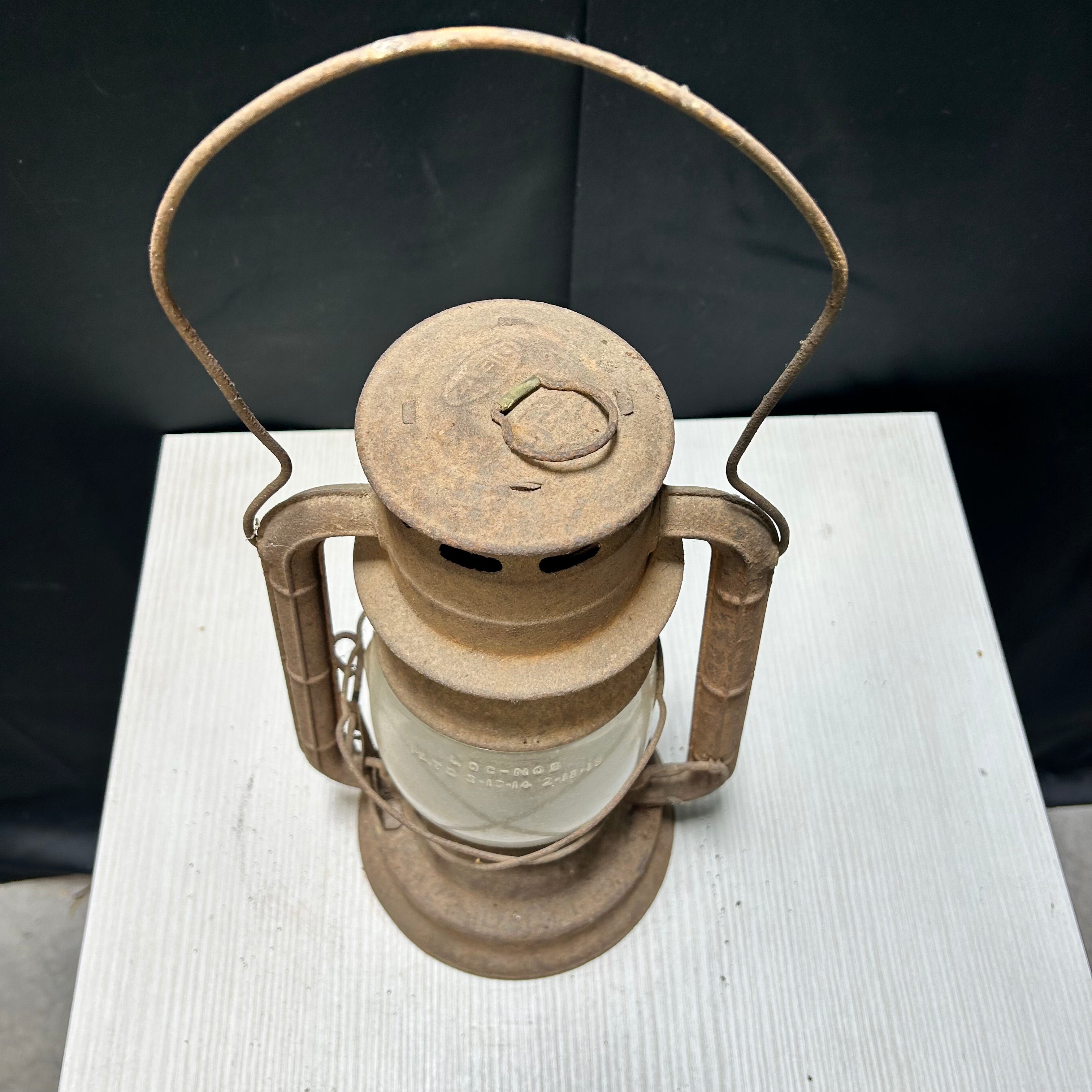 Antique Dietz D-Lite N.Y. U.S.A. Lantern 8"x 13"