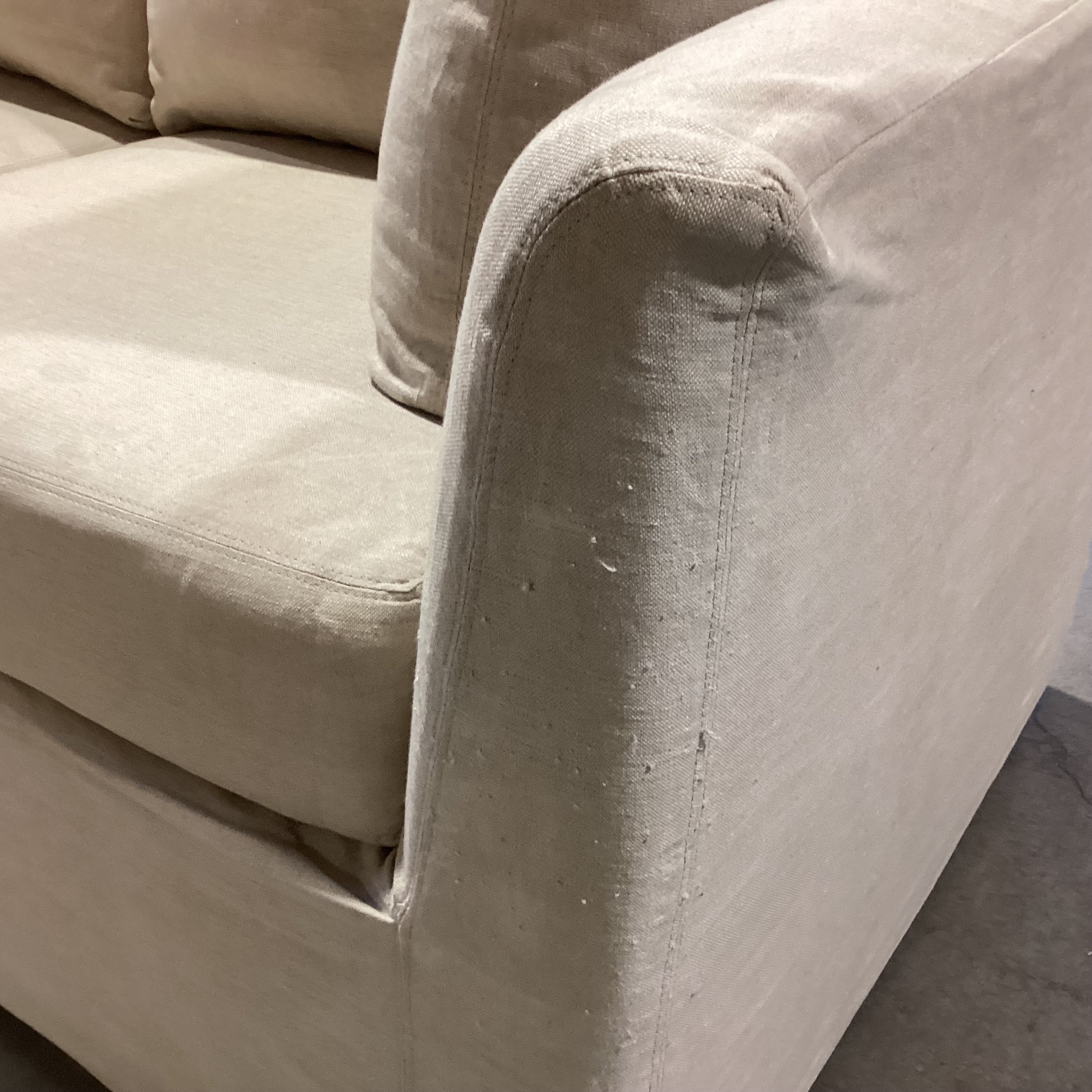 Linen Slipcovered Loveseat Sofa 68"x 34"x 29"