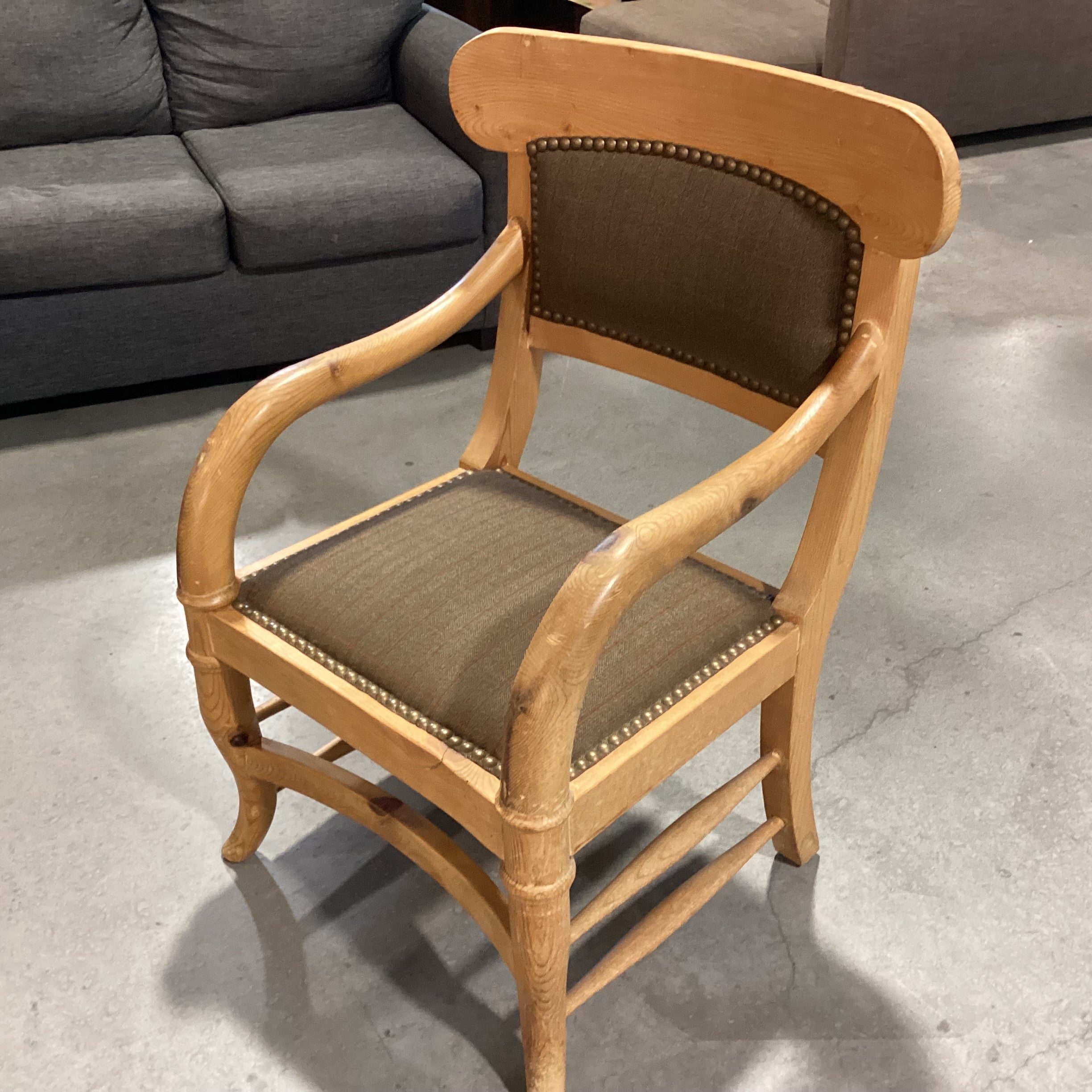 Buffalo Bill Style with Wool Plaid Nailhead Chair 28"x 24"x 39"