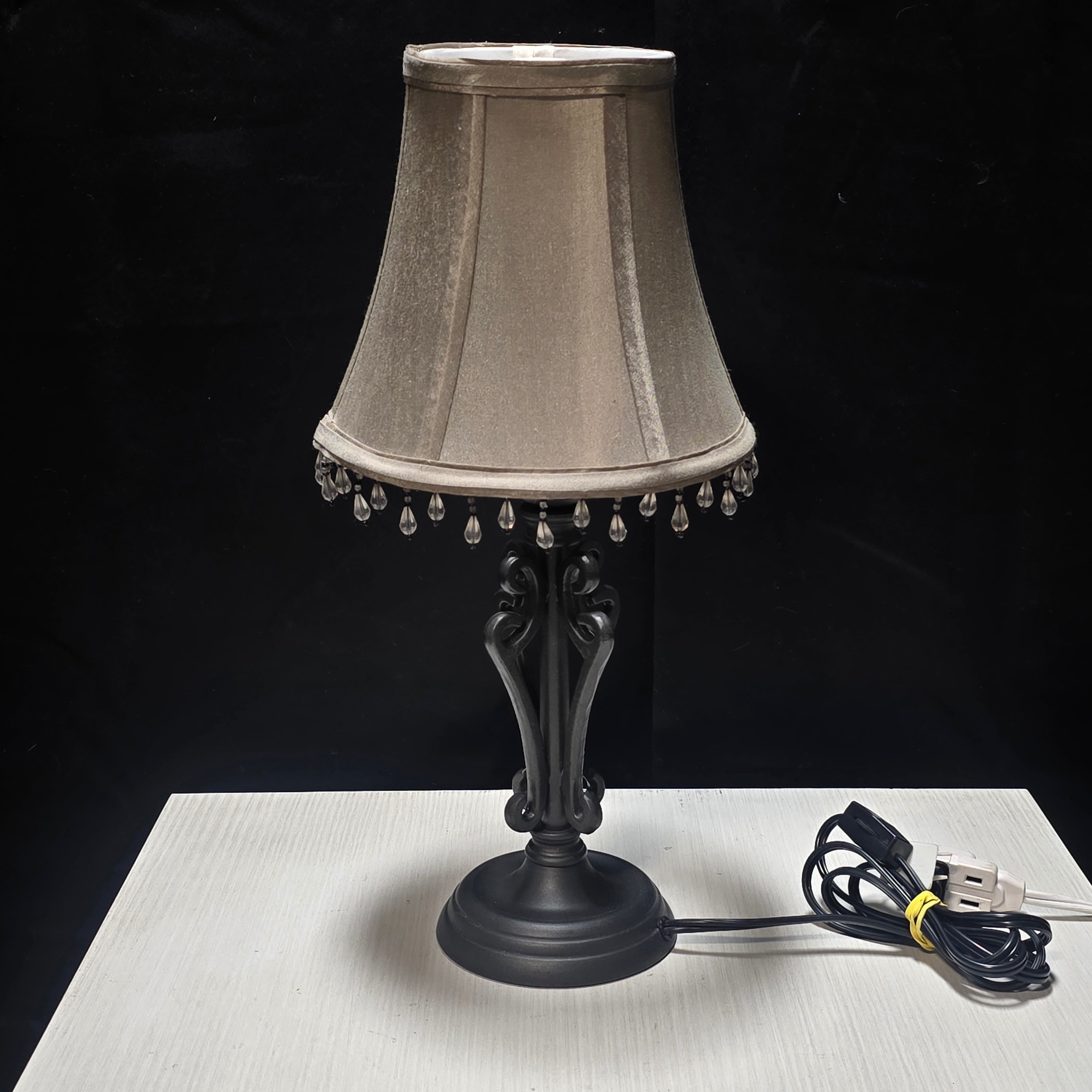 Vintage Metal Scroll Design Table Lamp Tan Beaded Shade 8"Dx17"