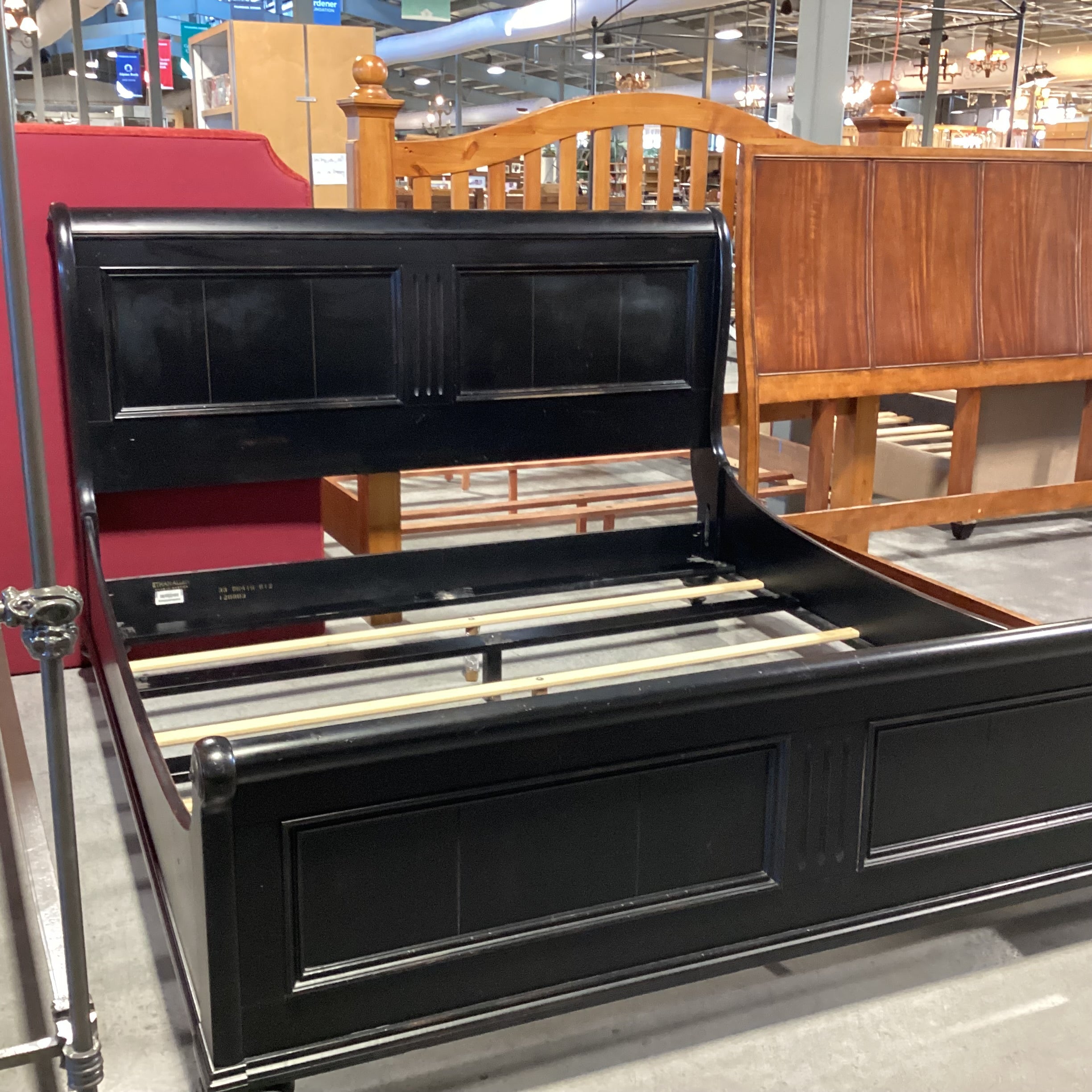 KING Ethan Allen Black Finish Wood Panel Detail Sleigh Bed Set 81"x 90"x 52"
