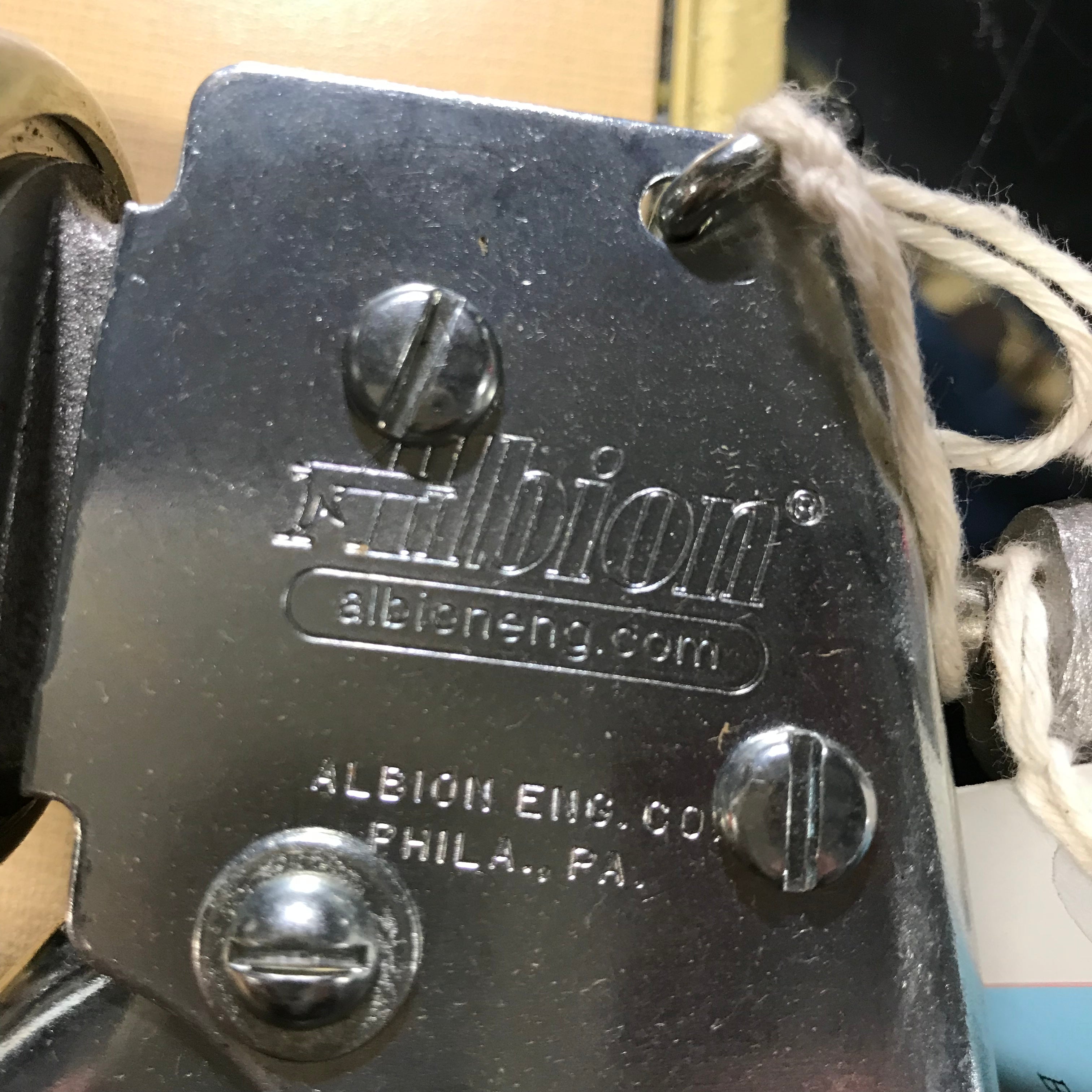 Albion 26" Caulk Gun