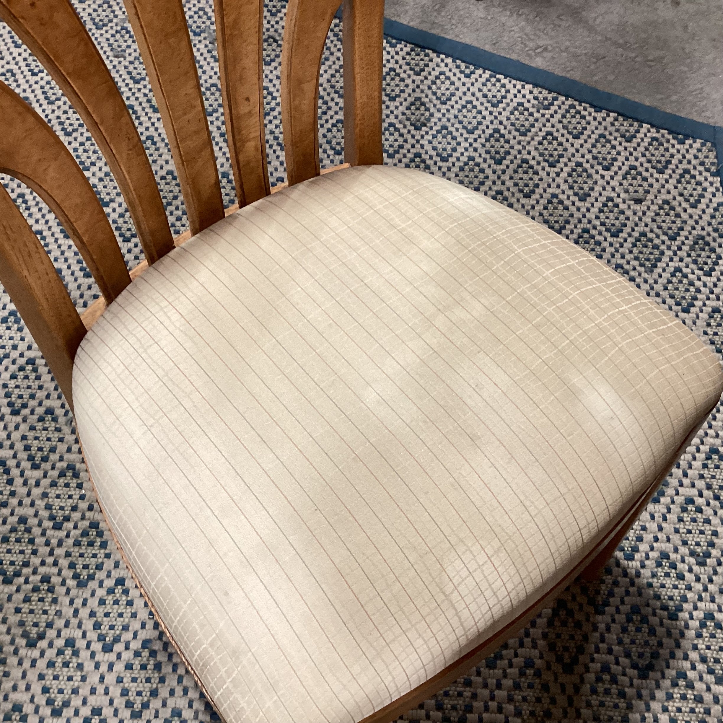 Vintage Thomasville Light Finish Wood & Veneer 1 Leaf Table with 6 Chairs Dining Set 68" to 80"x 44"x 30"