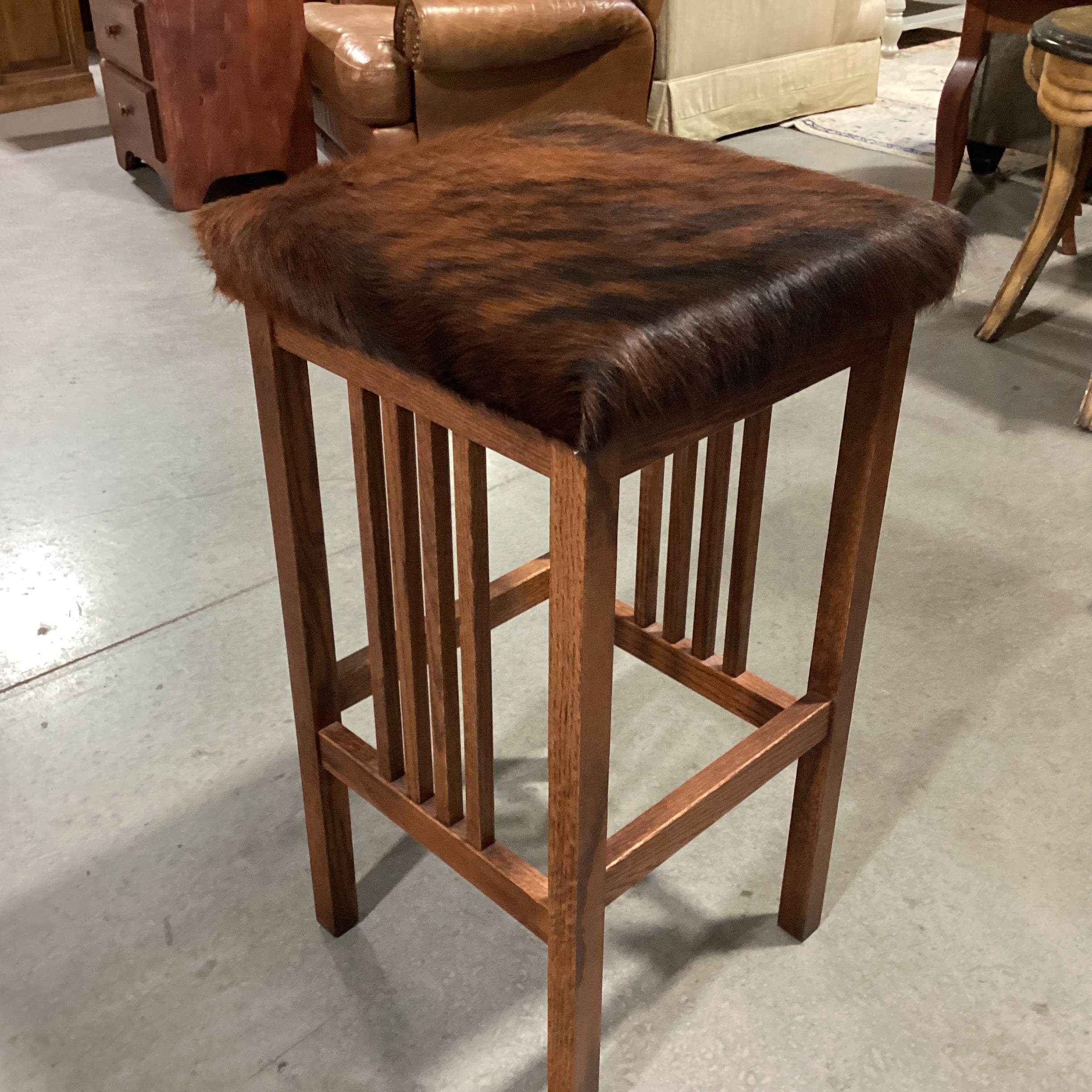 Amish Mission Style Oak with Black & Brown Cowhide Barstool 32"