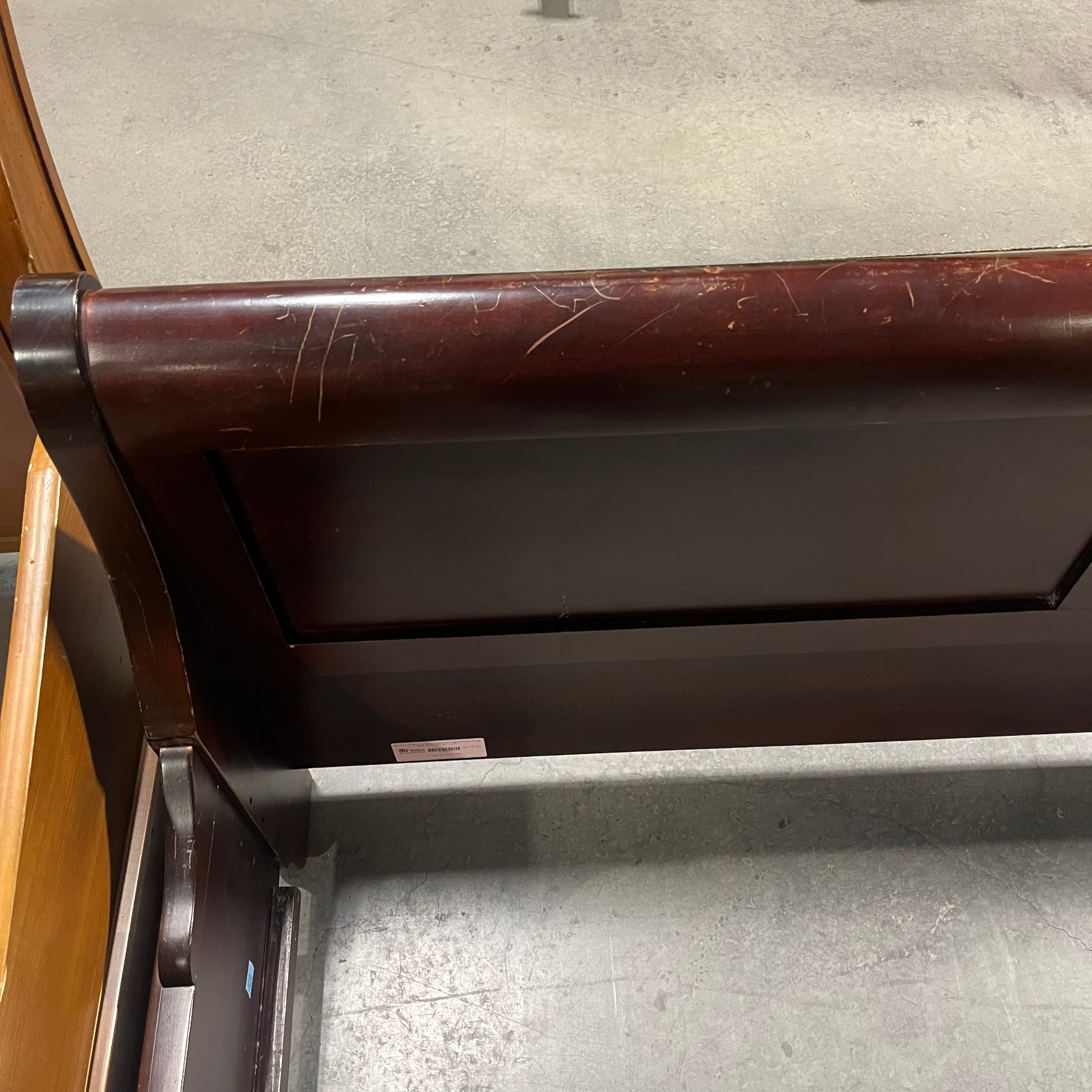 QUEEN Nichols & Stone Solid Dark Red Finish Sleigh Bed Set 64.5"x 91"x 47"