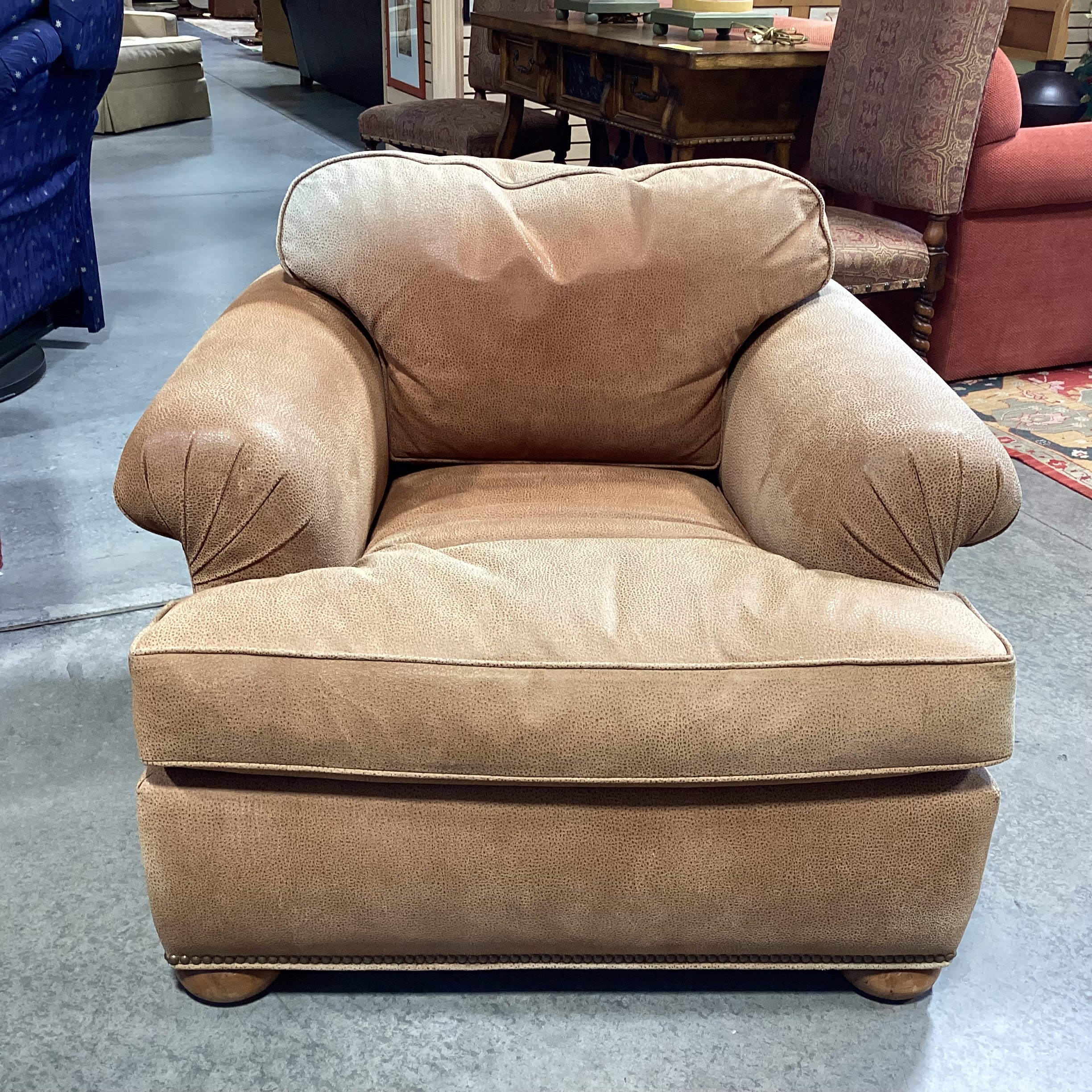 D Langston Tan Textured Leather Nailhead Down Mix Chair 40"x 38"x 30"