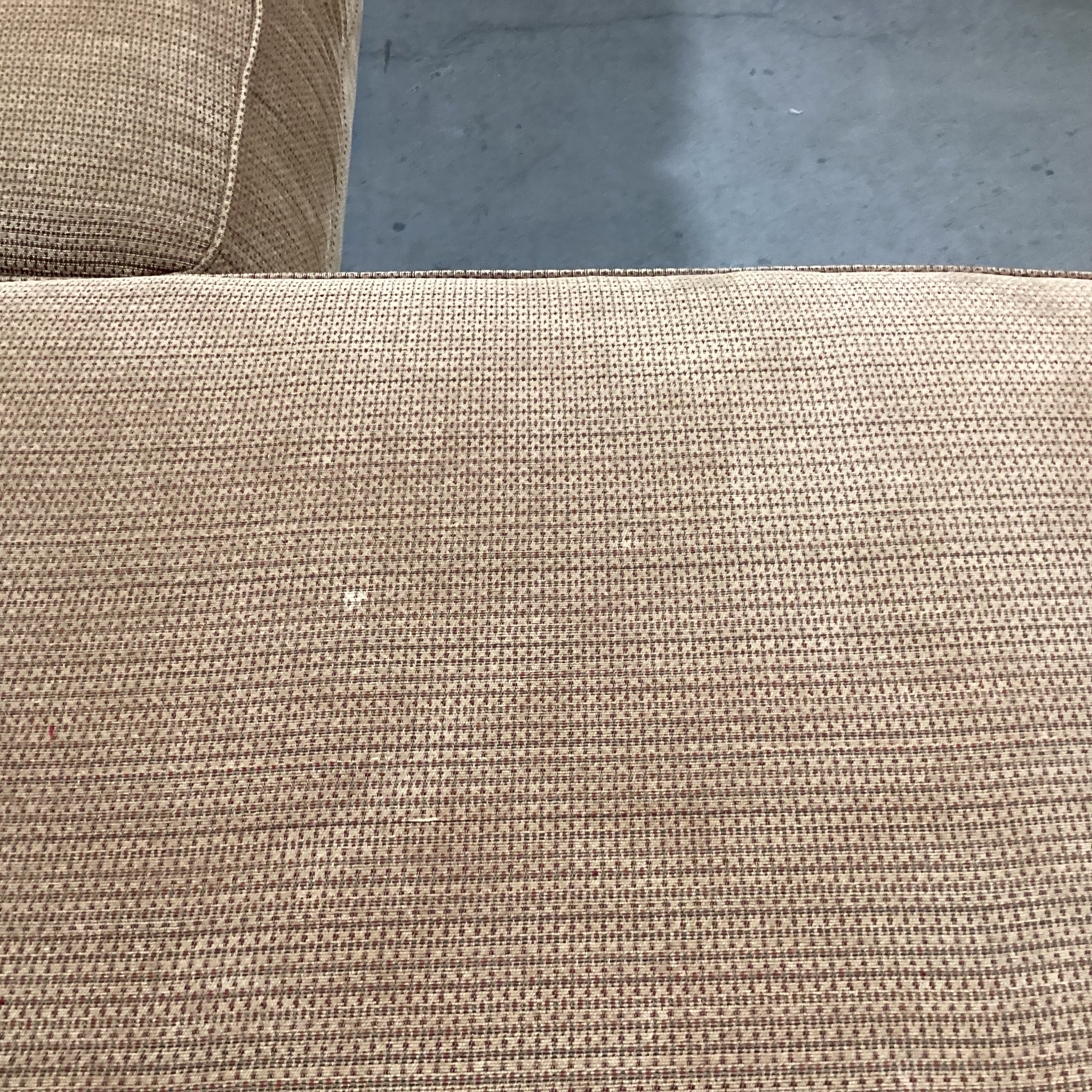 Rowe Furniture Tan Woven 4 Piece with Chaise Sectional 42"x 108"x 70"x 40"x 31"