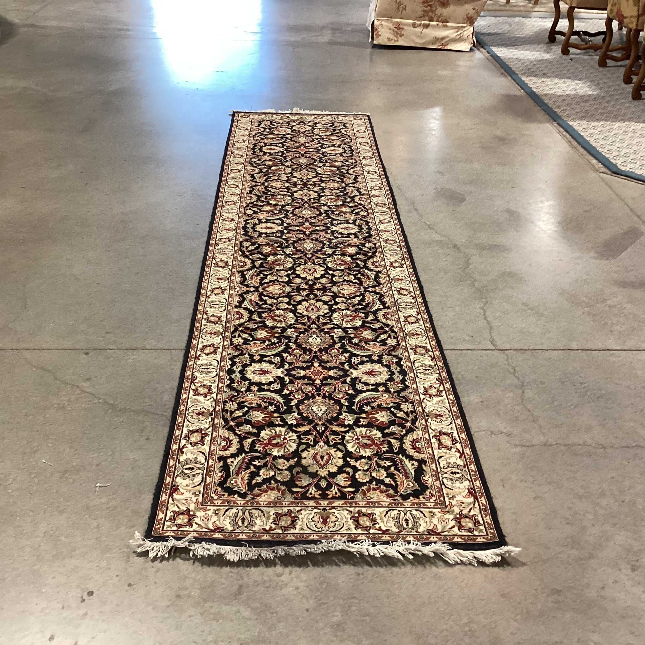 Ivory Black Red Handwoven Wool Runner Rug 2'7"x 11'