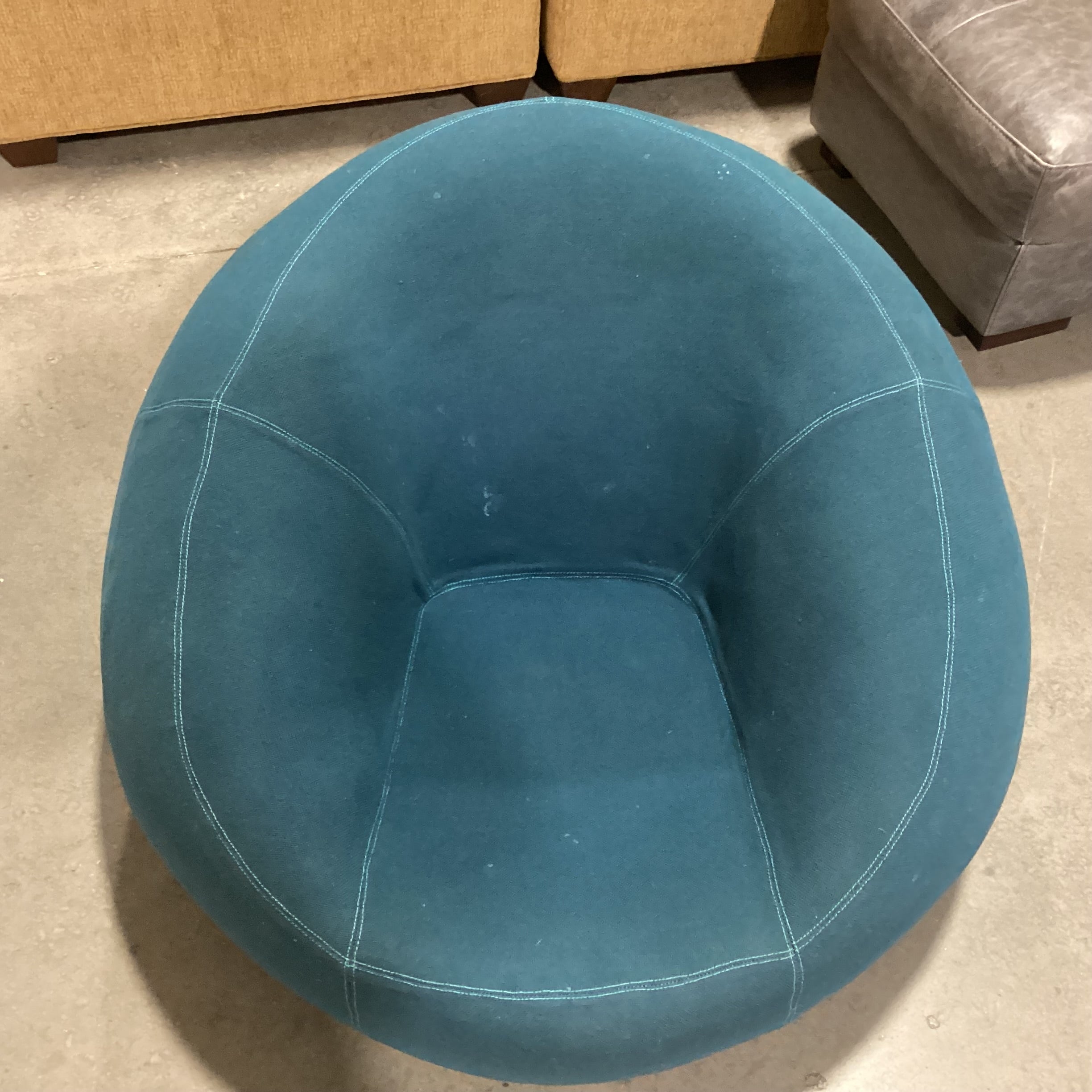 HUG Lake Tweed with Stitching Accent Round Low Chair 38"x 44"x 26"