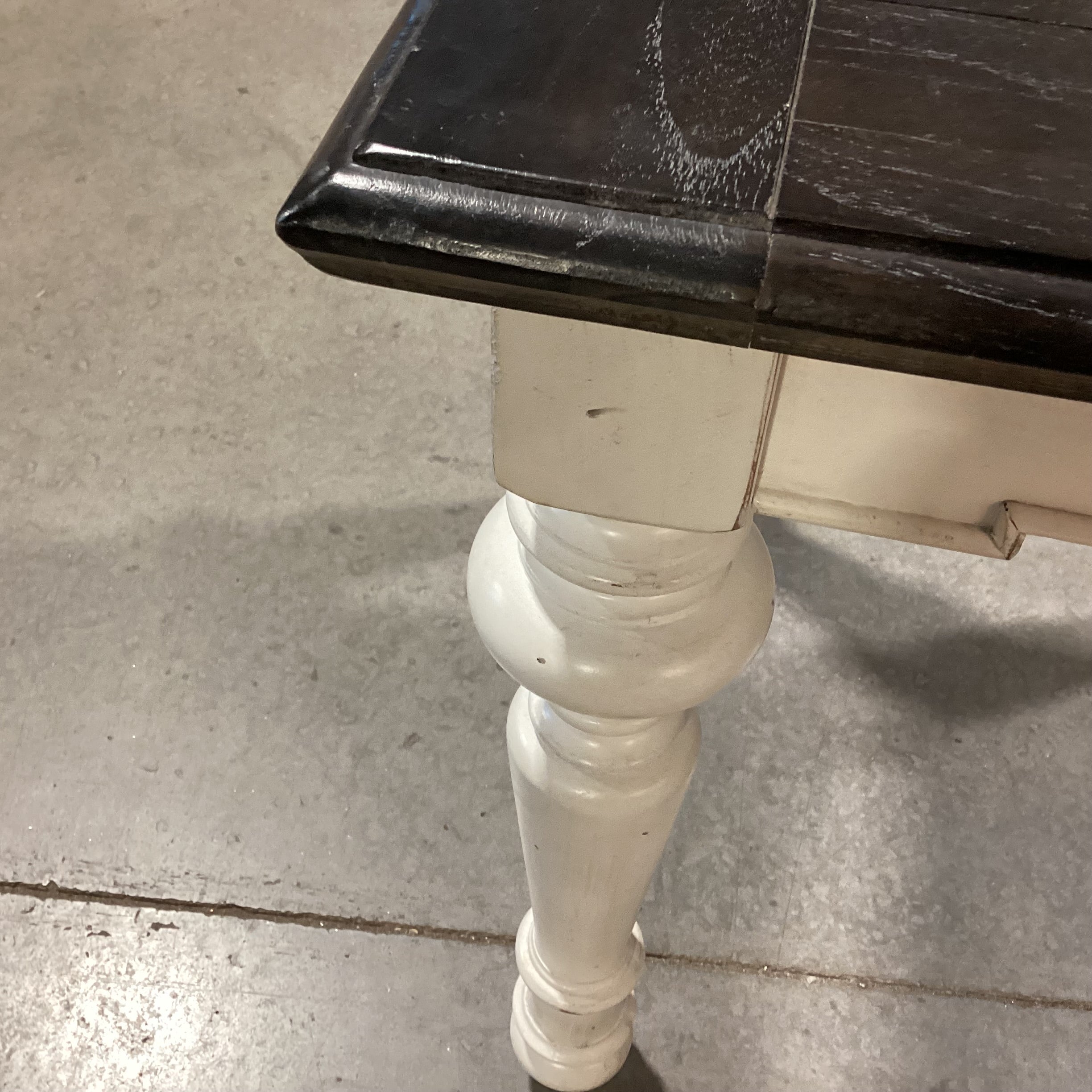 Dark & Ivory 2 Tone Finish Wood with Center Pullout End Table 24"x 24"x 24.5"