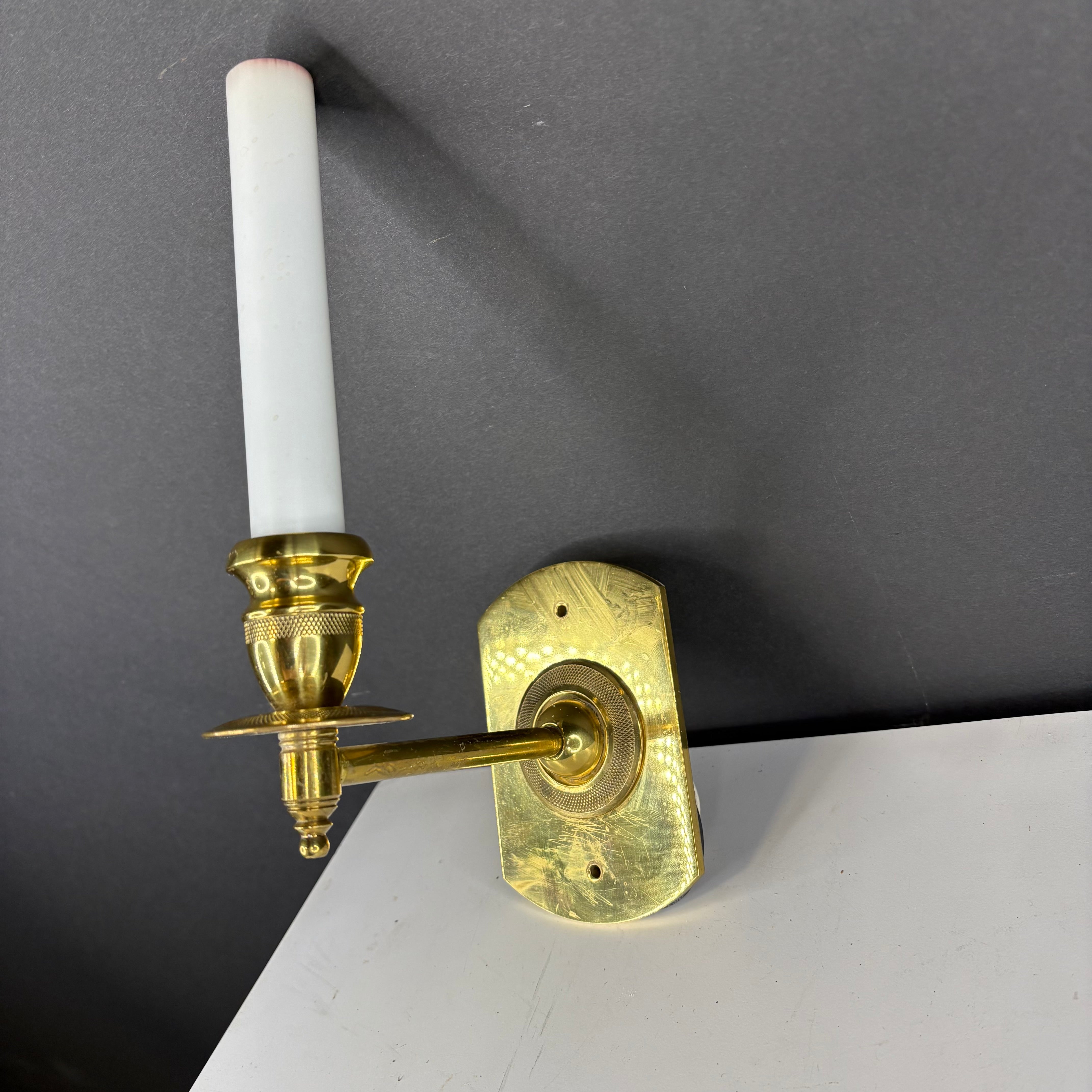 Vintage Traditional 1-Light Brass Candelabra Wall Sconce 2.5”x 10.5”x 5.5”