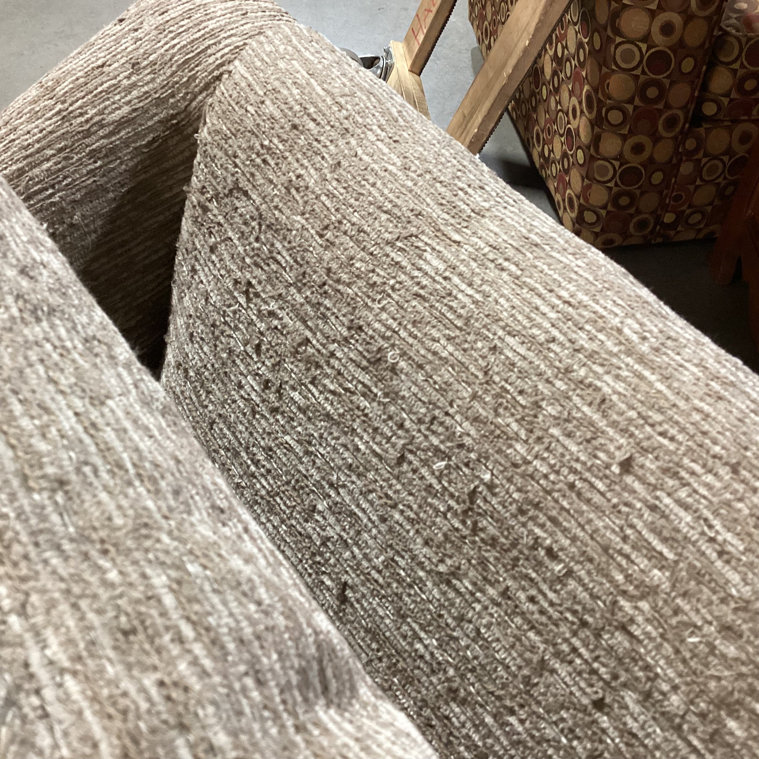 Pearson Heritage Home Group Tan & Cream Texture Woven Slope Arm Swivel Chair 32"x 38"x 34"