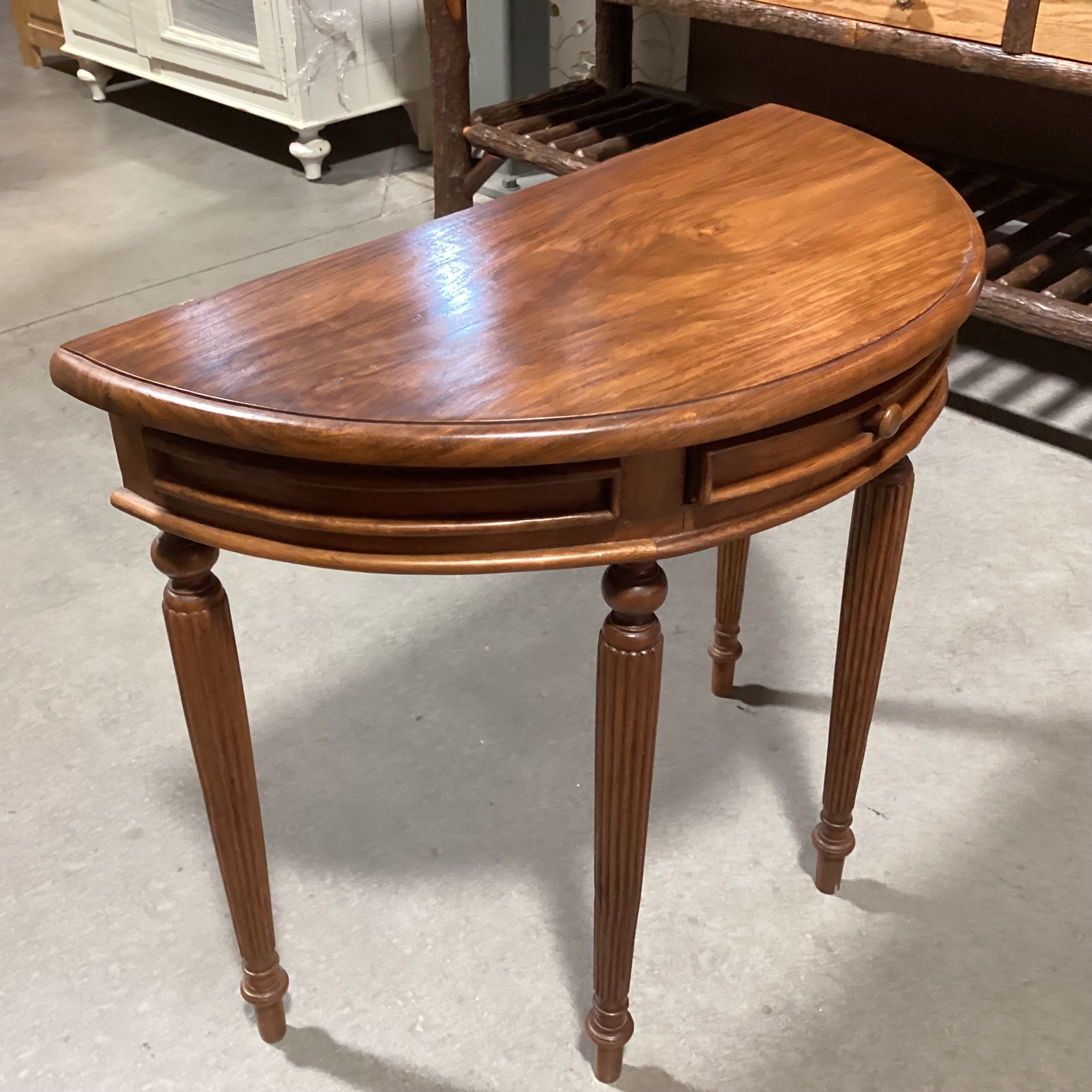 Solid Wood Half Moon with Carved Detail 1 Drawer Accent Table 32"x 16"x 29"