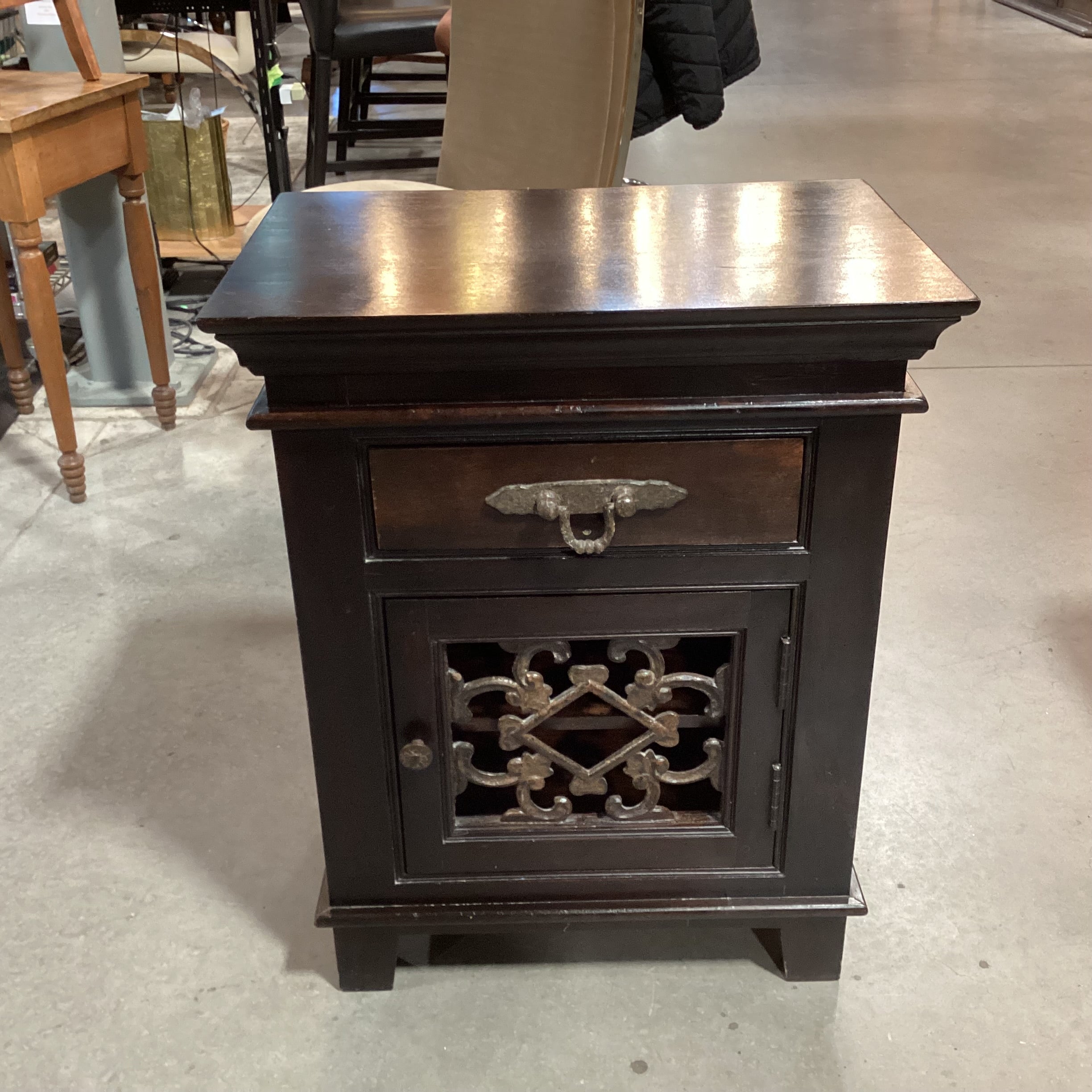 Dark Finish Solid Fruitwood & Iron Detail 1 Door 1 Drawer Nightstand 24"x 16"x 30"