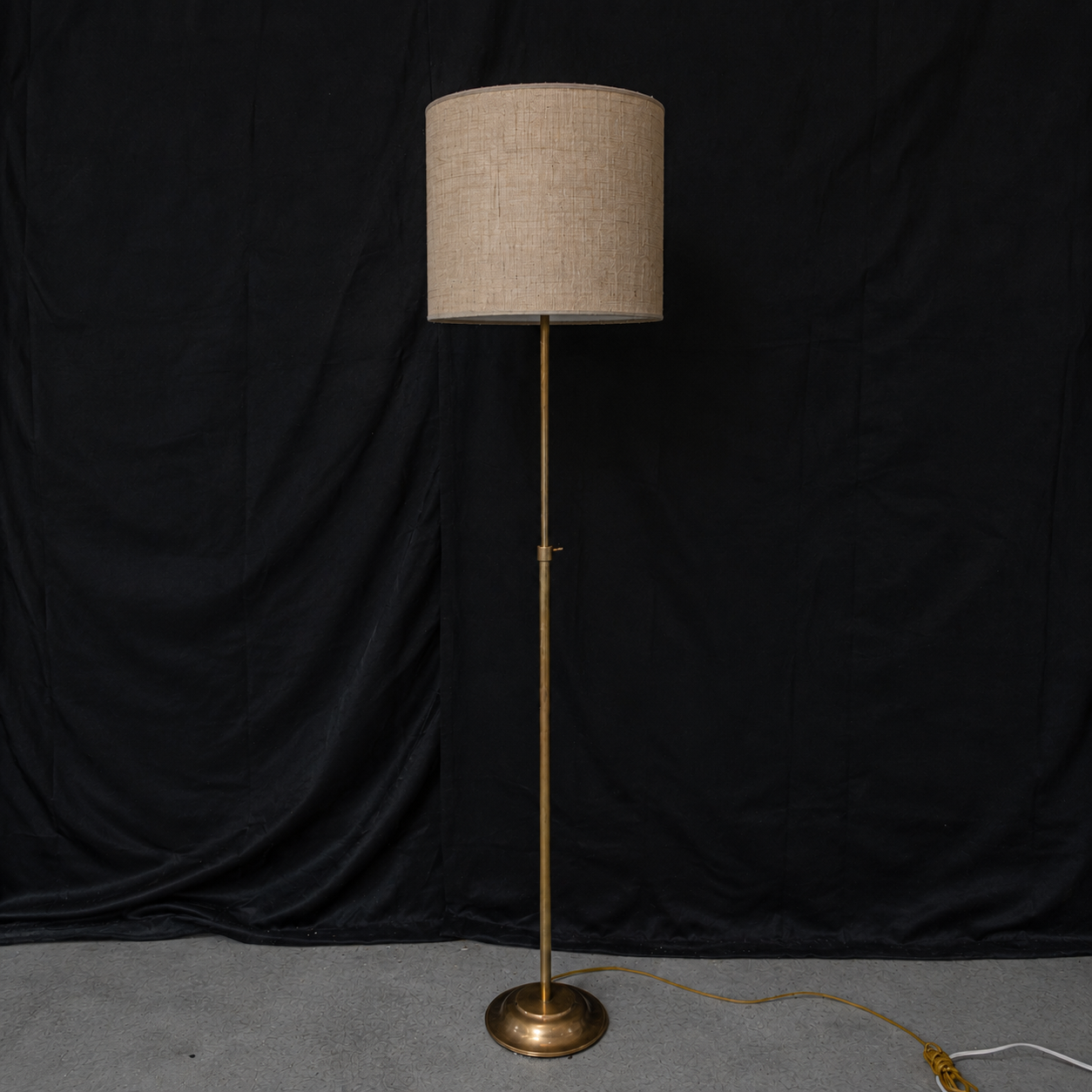 Vintage Brass Floor Lamp with Natrual Linen Drum Shade Floor Lamp