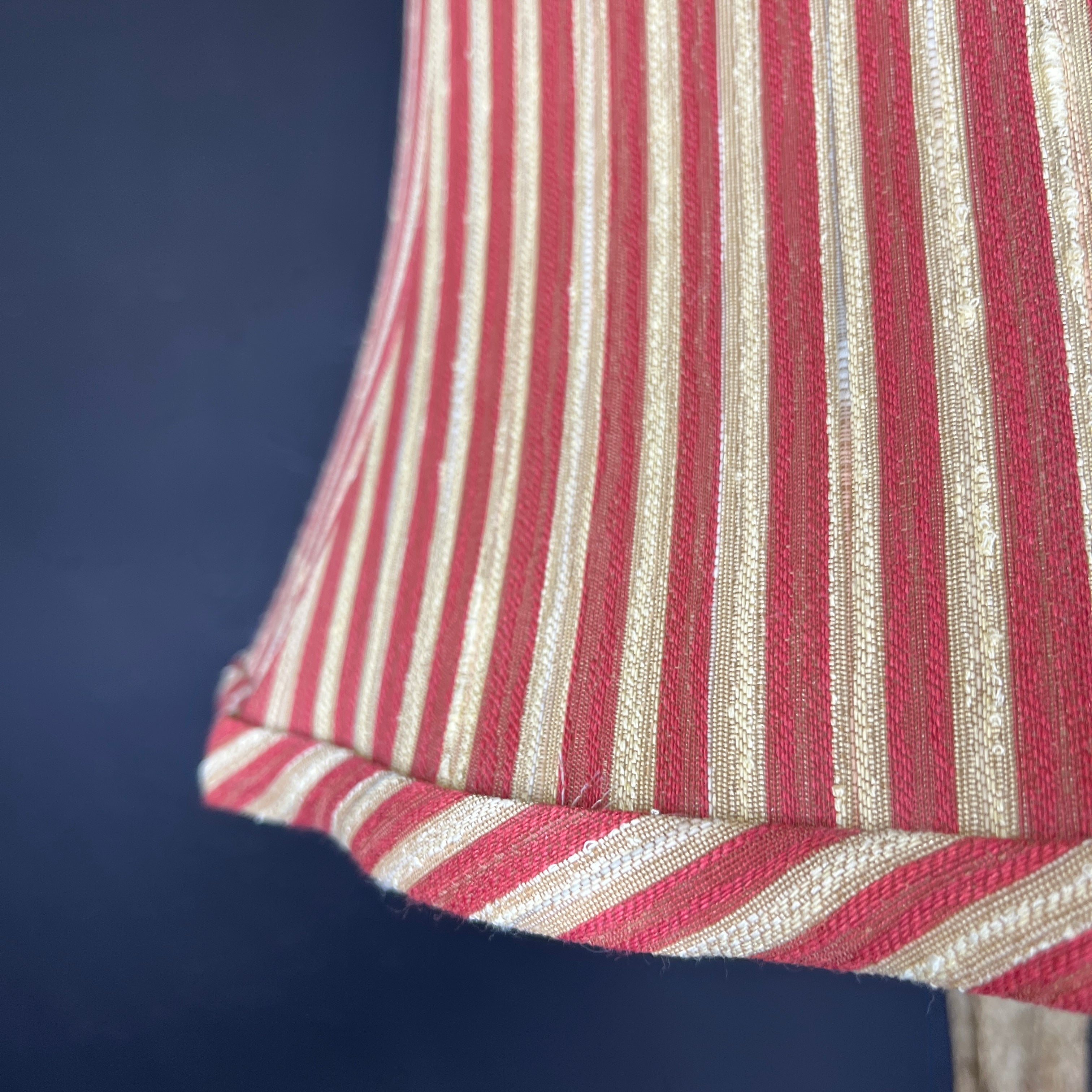 Traditional Ornate Cream Crackle with Shade Table Lamp 15” Diameter @ Shade x 34”