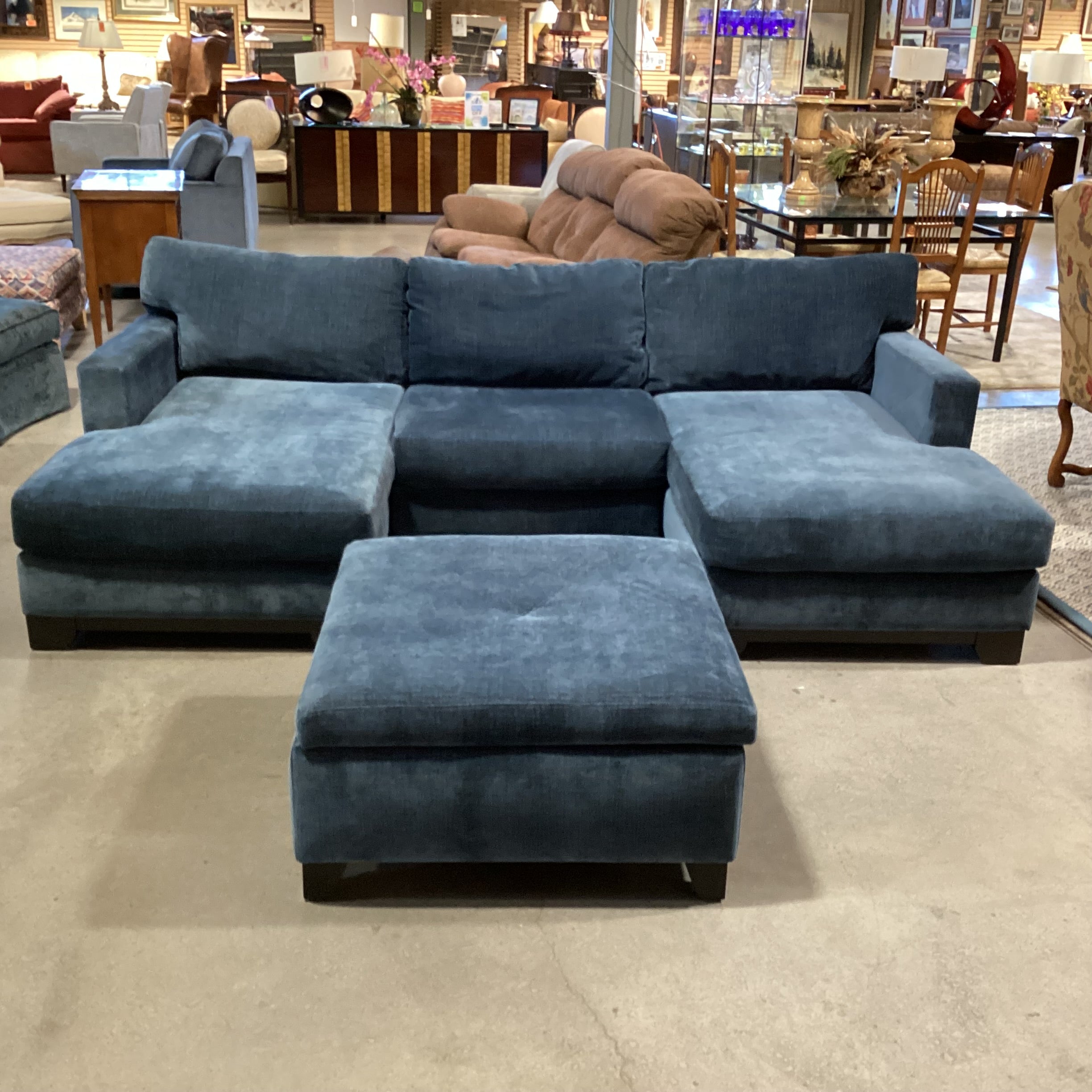 Jonathan Louis Blue Teal Chenille Velvet Woven 2 End Chaise with Storage Ottoman 4 Piece Sectional 103"x 64"x 64"x 30"