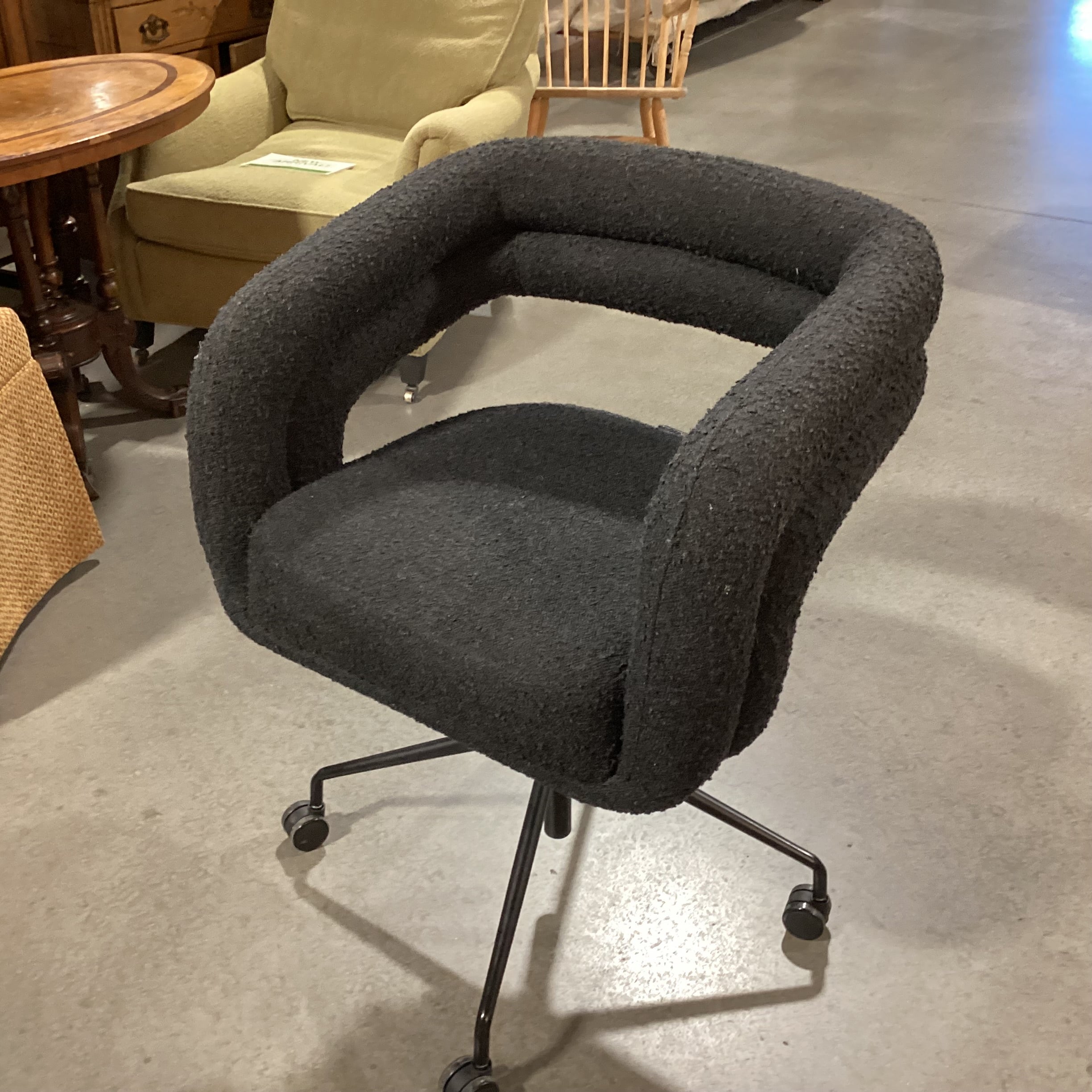 Rove Concepts Black Chatou Boucle Adjustable Office Chair 26"x 23"x 34"