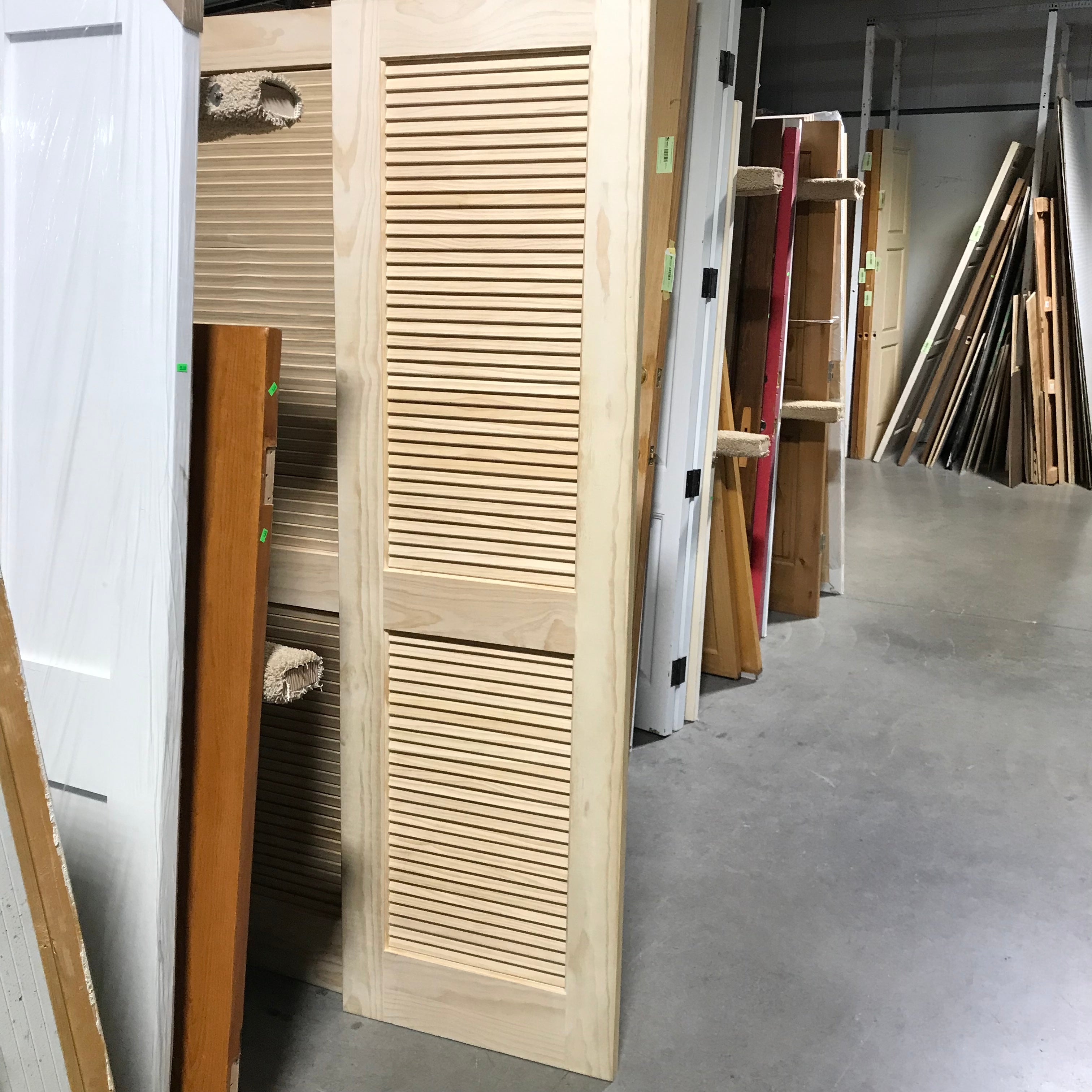 24"x 80"x 1.25" Pine 2 Panel Louvered Interior Door