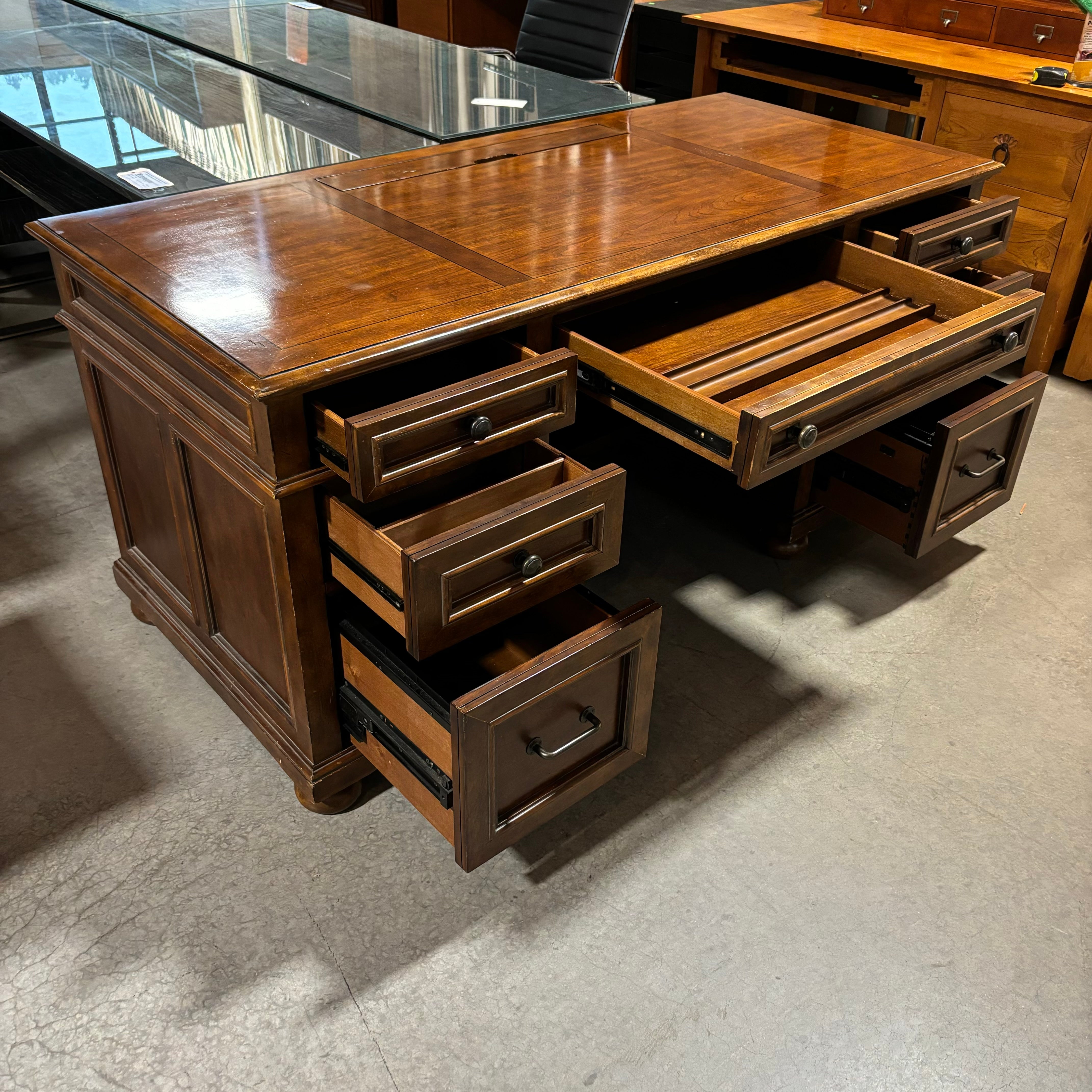 Wynwood by Flexsteel Distressed Dark Finish Solid Wood 7 Drawer with Built in Power Strip Executive Desk 66"x 30"x 31"