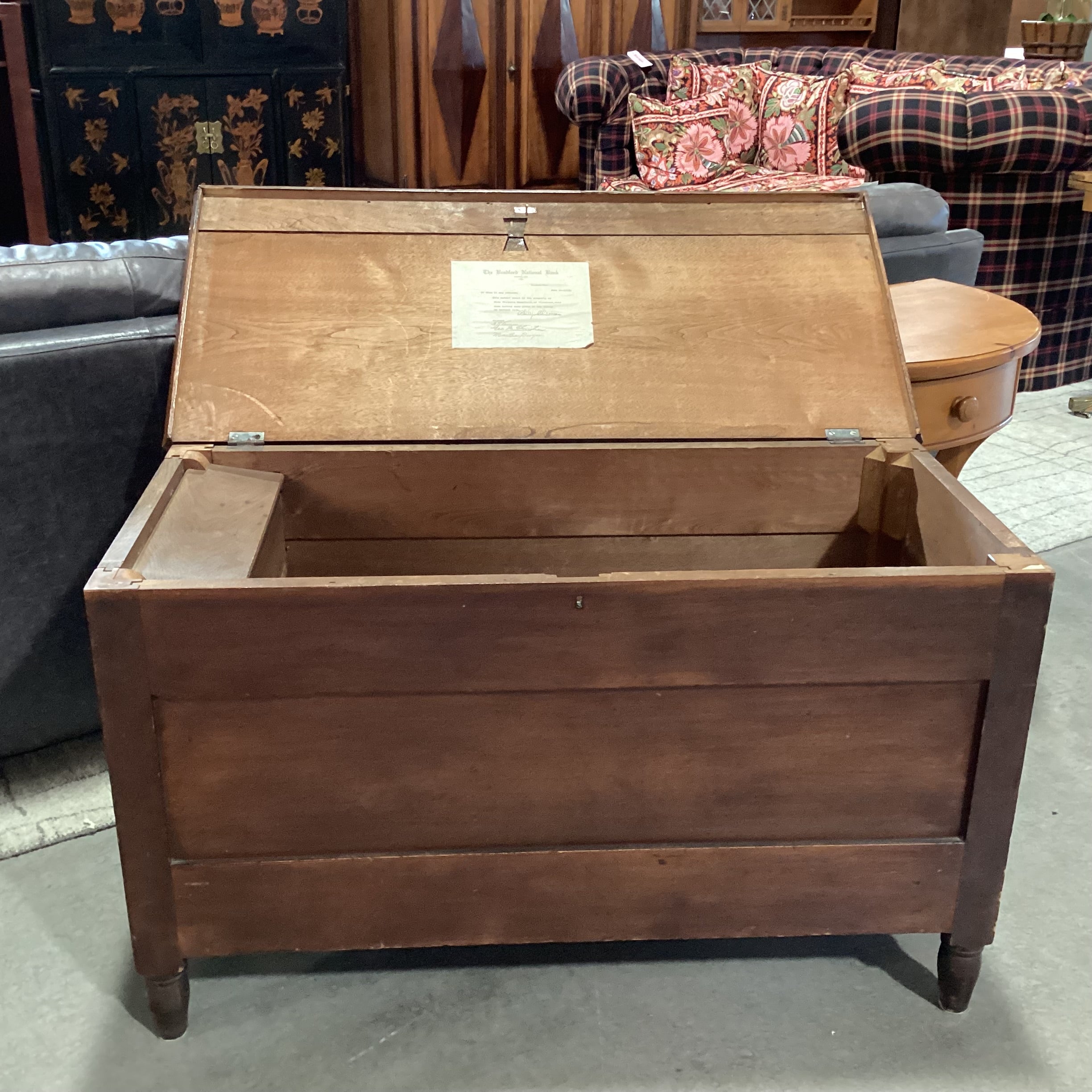 Antique Dark Finish Wood Chest Trunk 44"x 20"x 26.5"