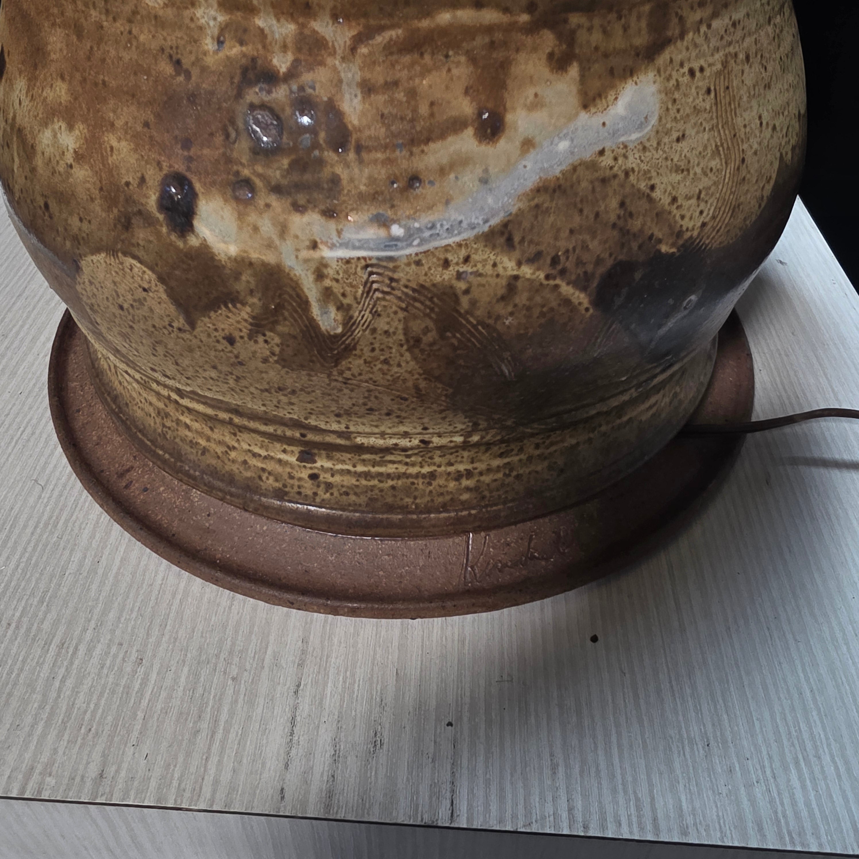 Signed "Kendall" Stoneware Pottery 60s-70s Table Lamp 21"Dx36"