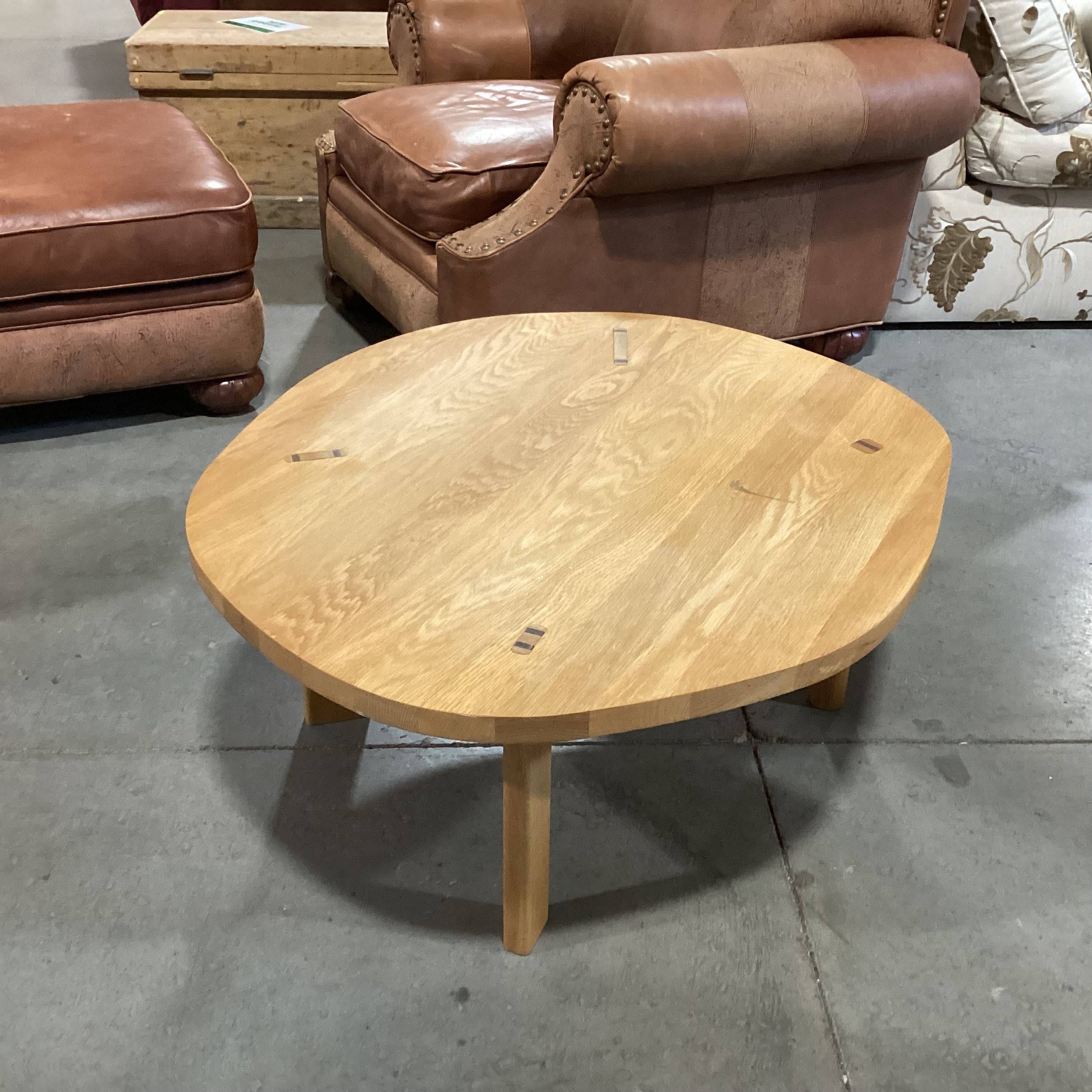 Solid Oak with Leg Knotched Detail Coffee Table 37"x 32"x 15"