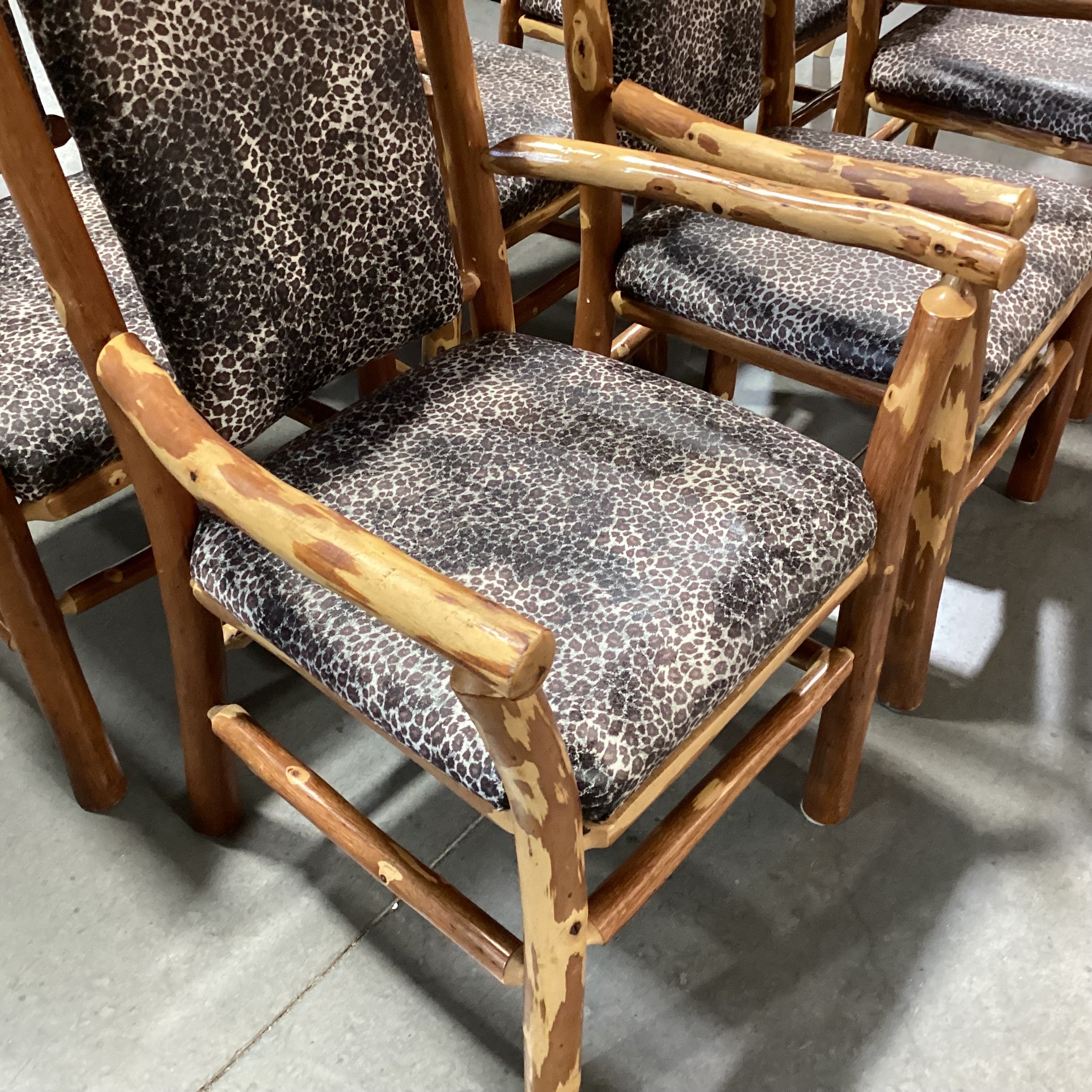 SET of 6 Peeled Style Log & Animal Print Armed Dining Chairs 24"x 24"x 39"